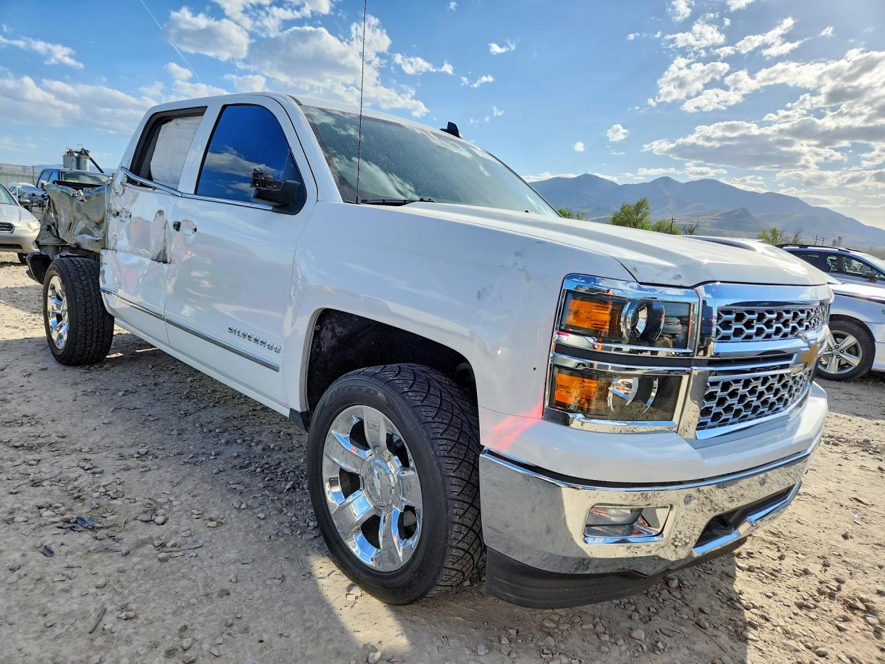 2015 Chevrolet Silverado K1500 Ltz White vin: 3GCUKSEC8FG140361