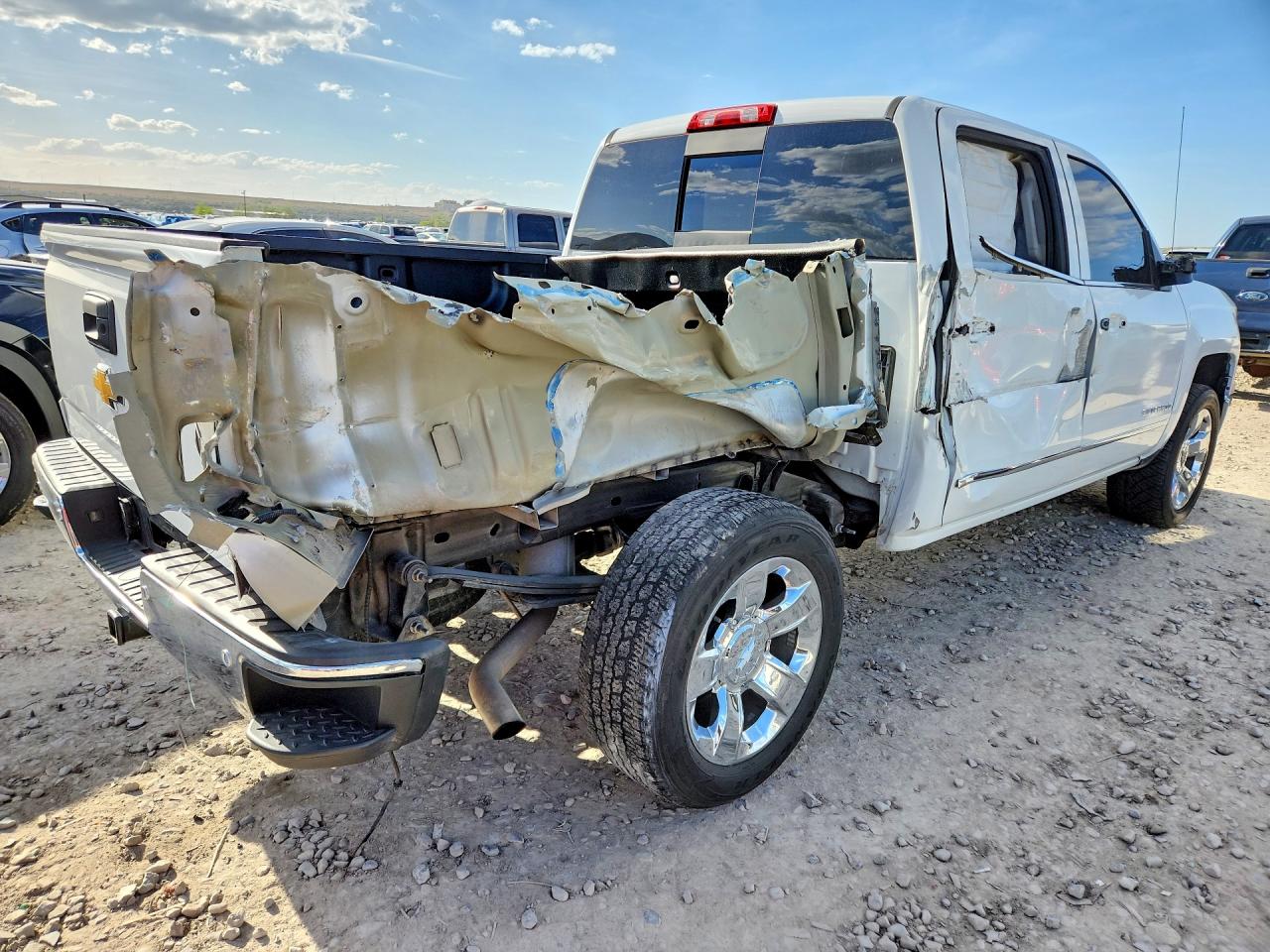 2015 Chevrolet Silverado K1500 Ltz White vin: 3GCUKSEC8FG140361