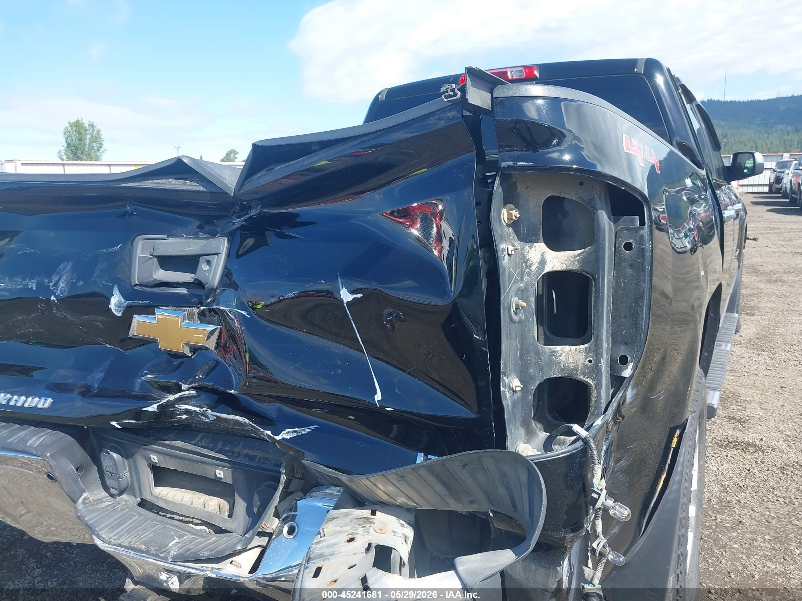 2015 Chevrolet Silverado 1500 1lz/2lz Черный vin: 3GCUKSEC8FG529761