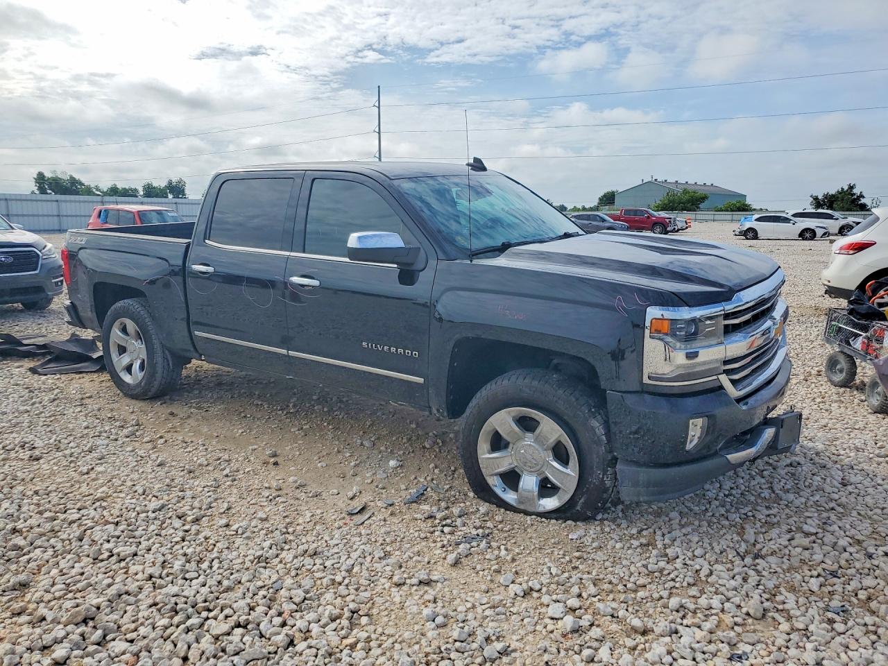 2017 Chevrolet Silverado Black vin: 3GCUKSEC8HG118900