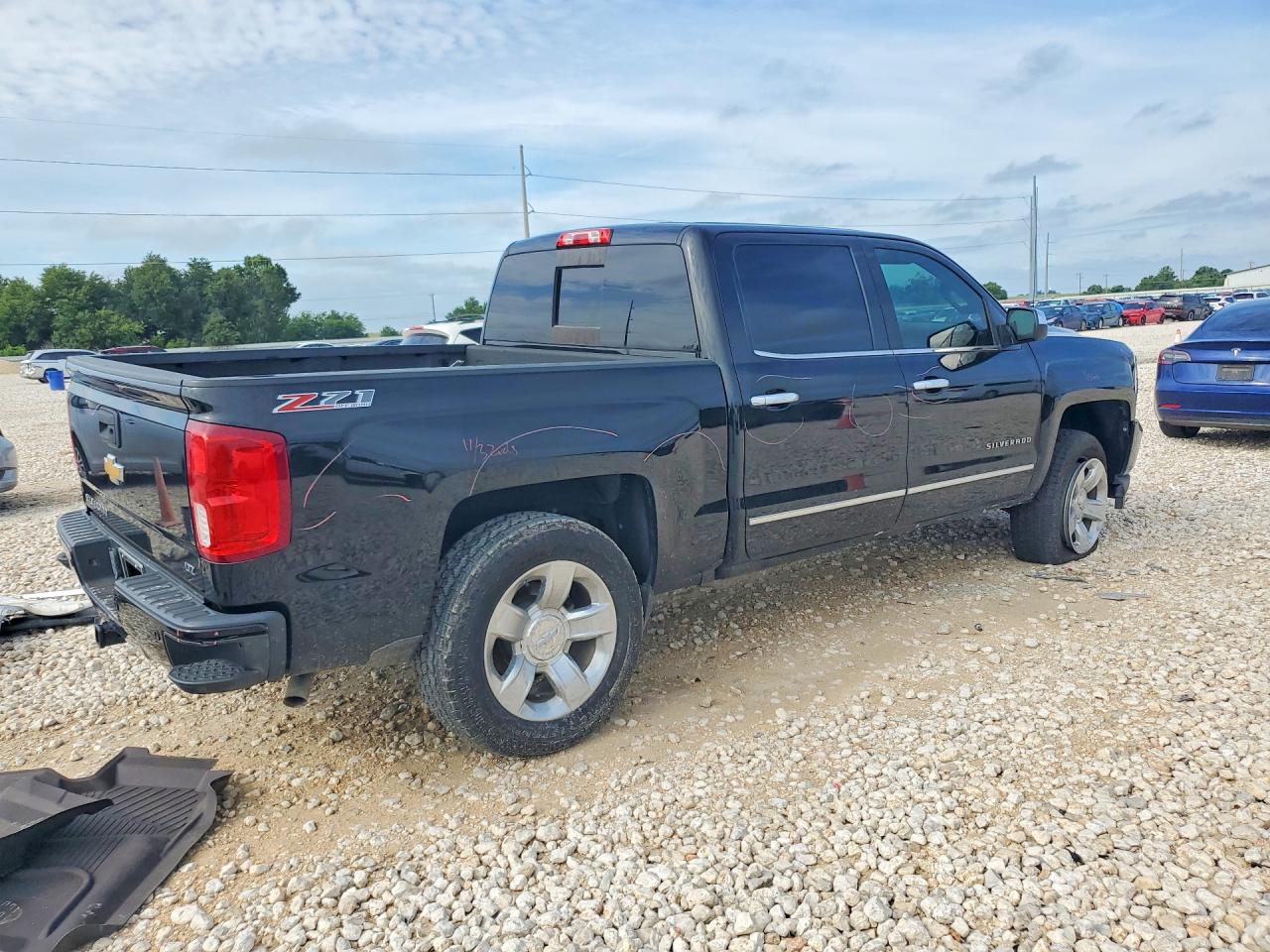 2017 Chevrolet Silverado Black vin: 3GCUKSEC8HG118900