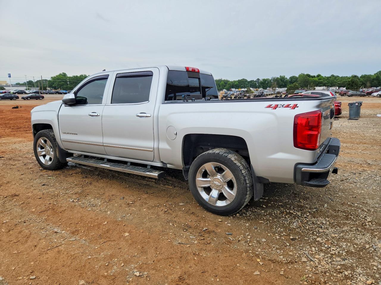 2018 Chevrolet Silverado K1500 Ltz Silver vin: 3GCUKSEC9JG427071