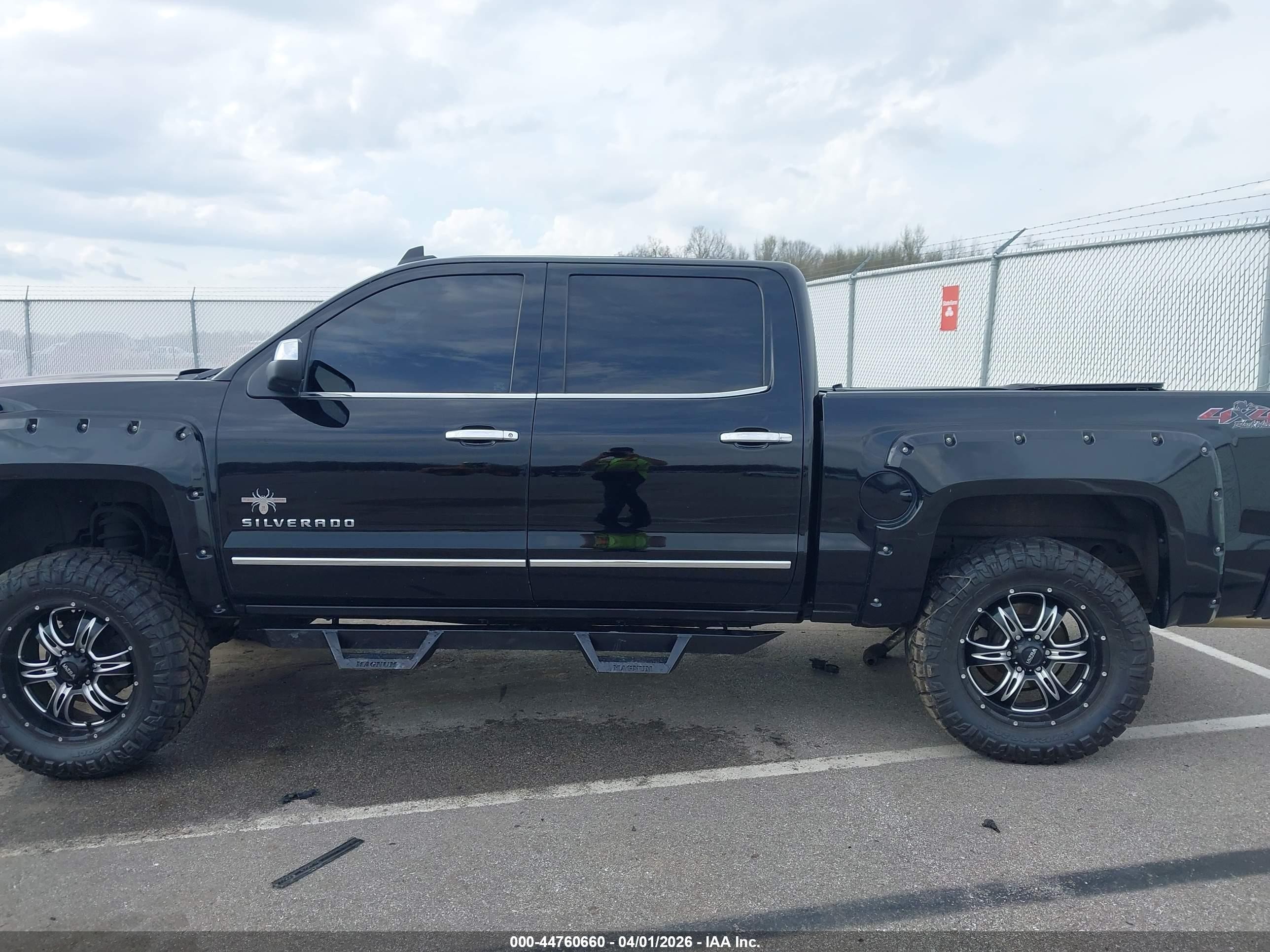 2015 Chevrolet Silverado 1500 2lz Черный vin: 3GCUKSEJ2FG442498
