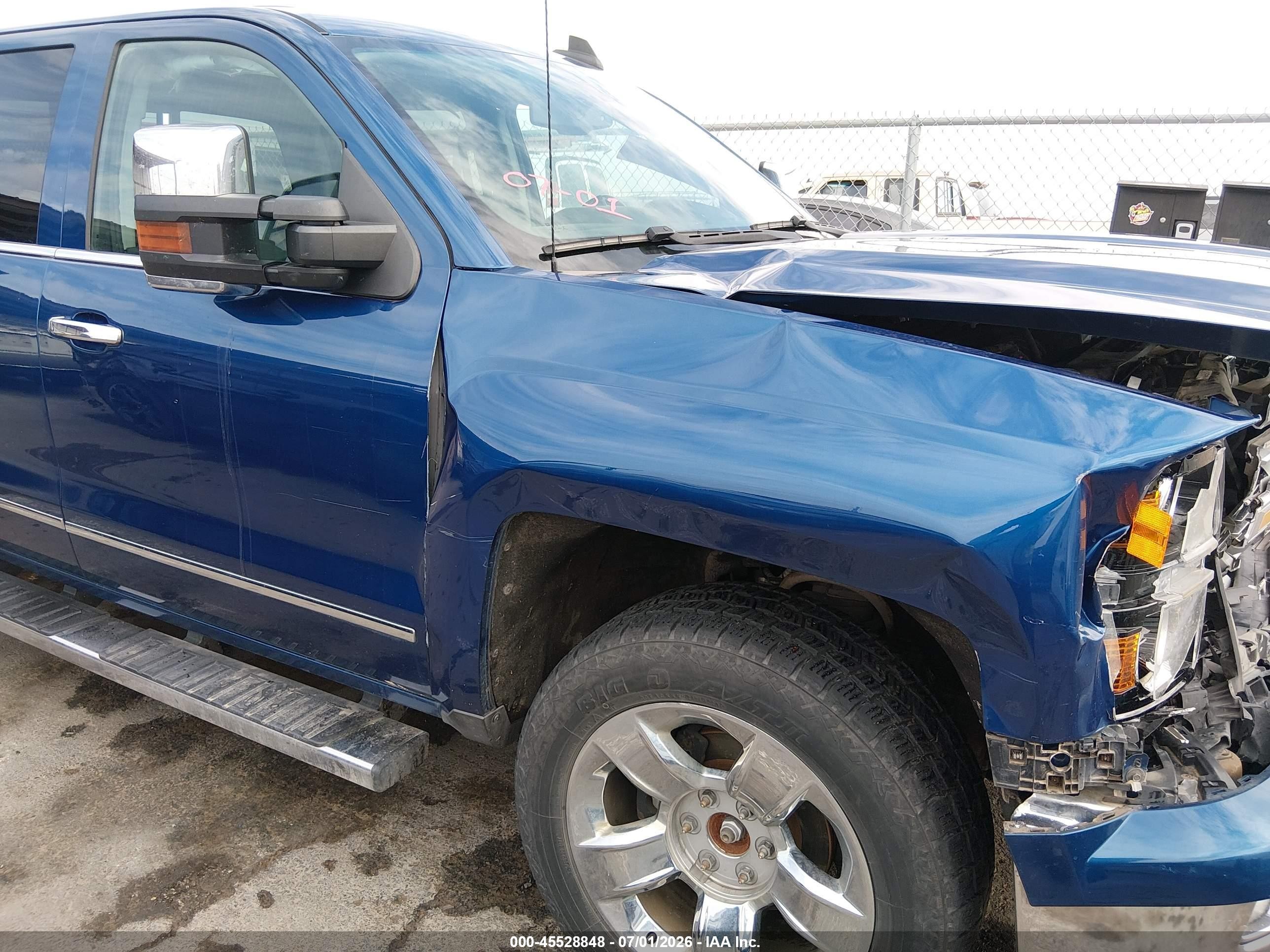 2015 Chevrolet Silverado 1500 Ltz Blue vin: 3GCUKSEJ3FG505818
