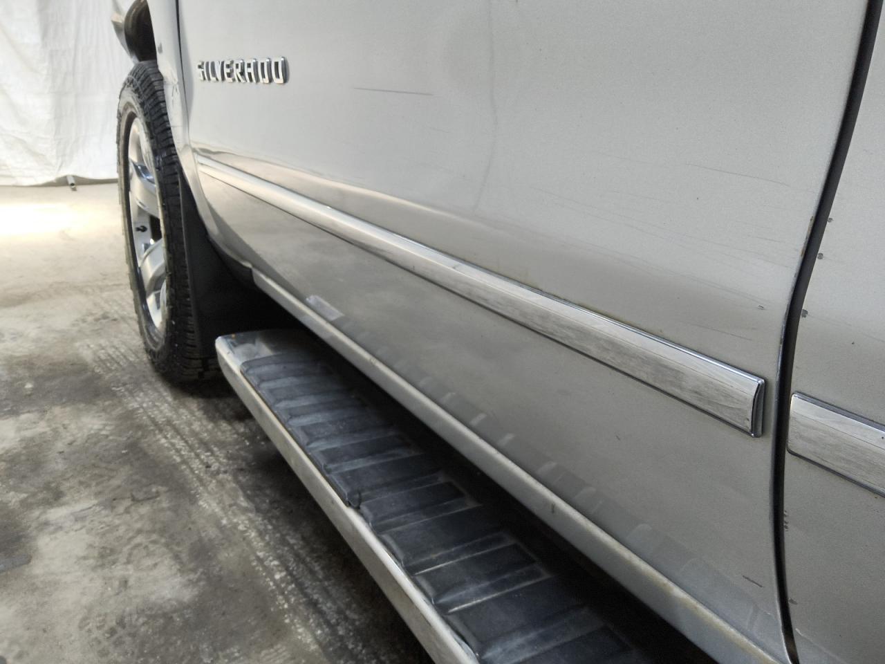 2015 Chevrolet Silverado K1500 Ltz Silver vin: 3GCUKSEJ7FG359889 Damage: Left Front Door Applique, Heavy Scratch, > 12 Inches