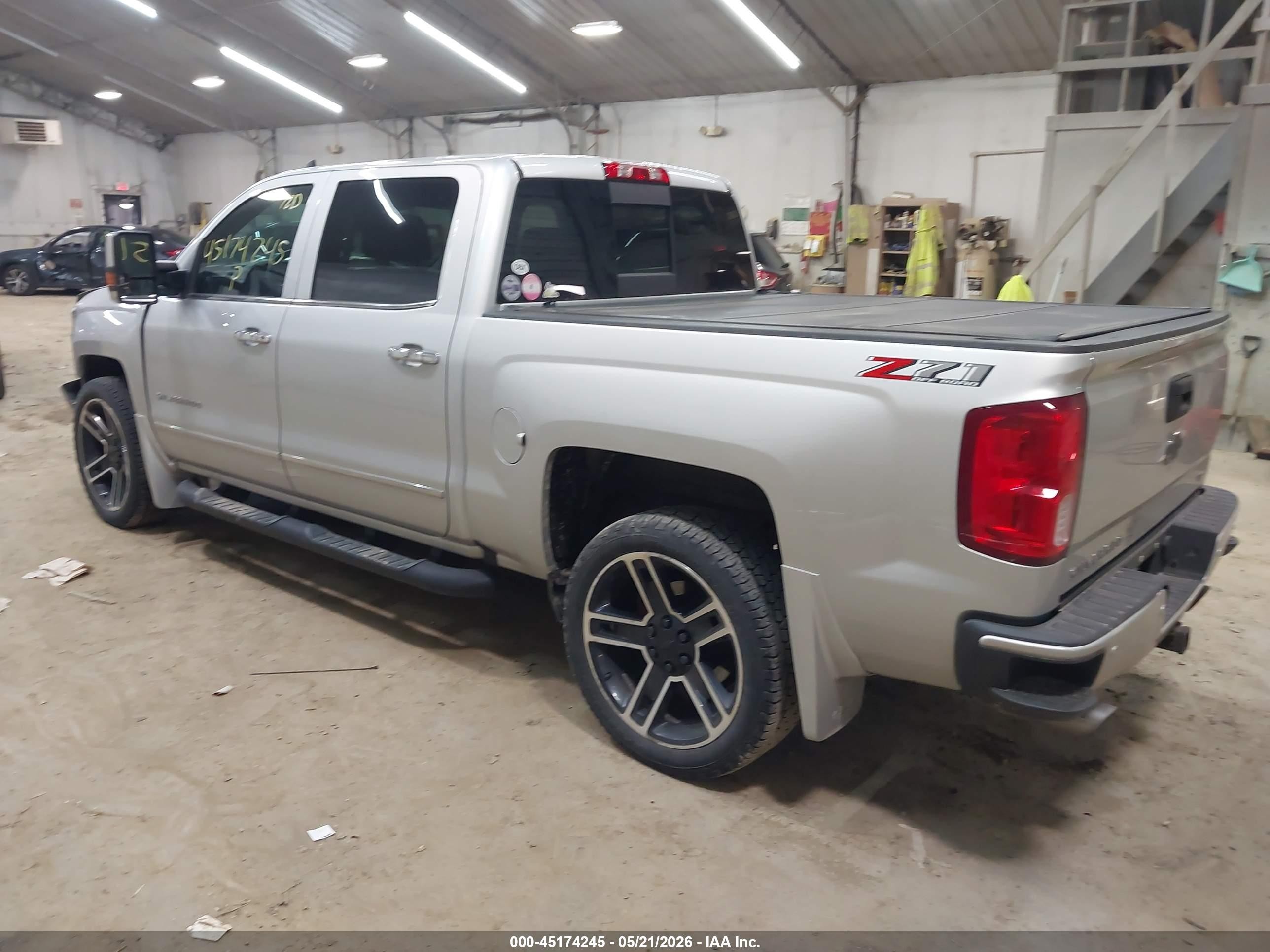 2018 Chevrolet Silverado 1500 2lz Серебряный vin: 3GCUKSEJXJG130485