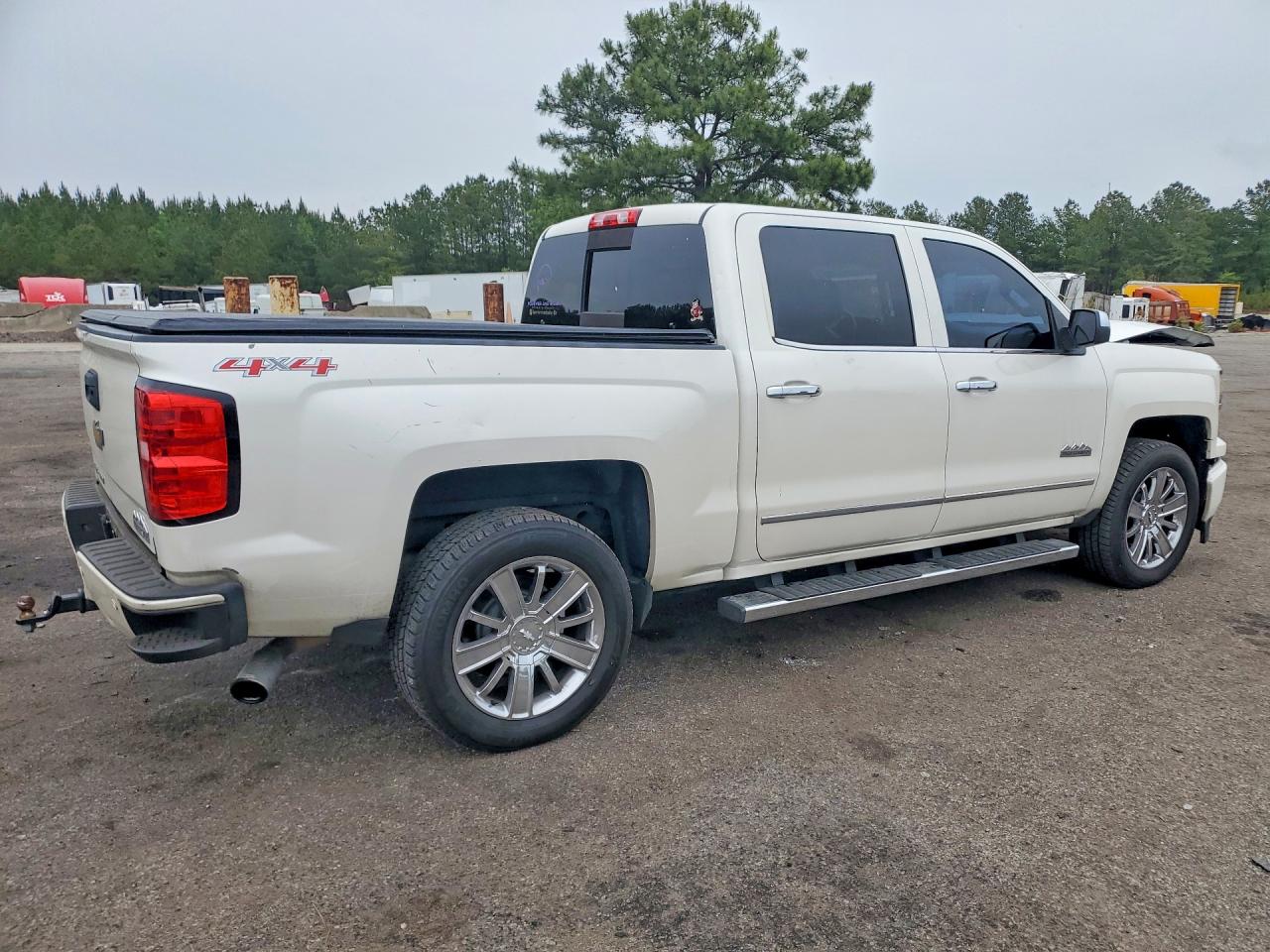2015 Chevrolet Silverado K1500 High Country White vin: 3GCUKTEC0FG216953