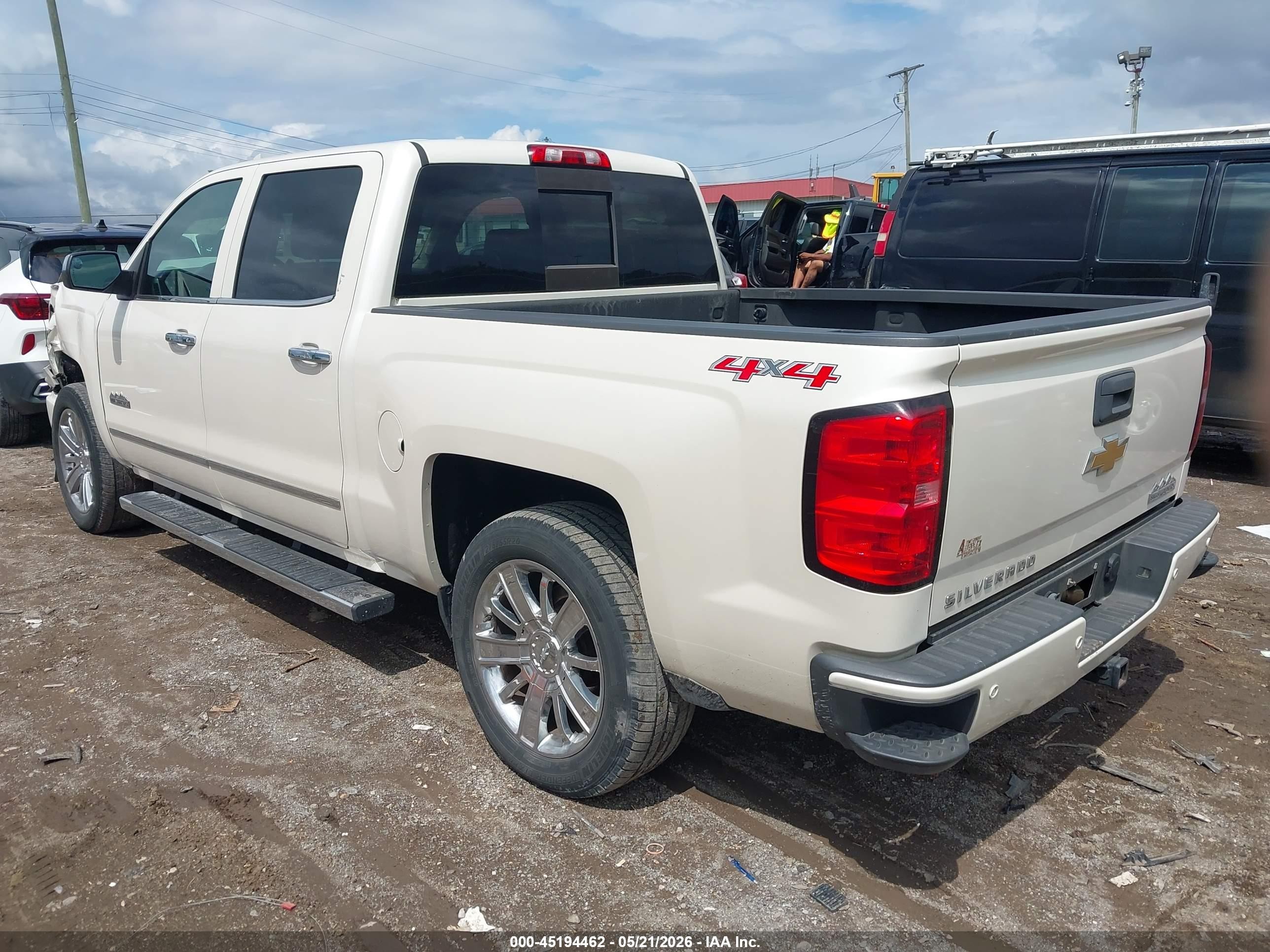 2015 Chevrolet Silverado 1500 High Country Белый vin: 3GCUKTEC2FG132746