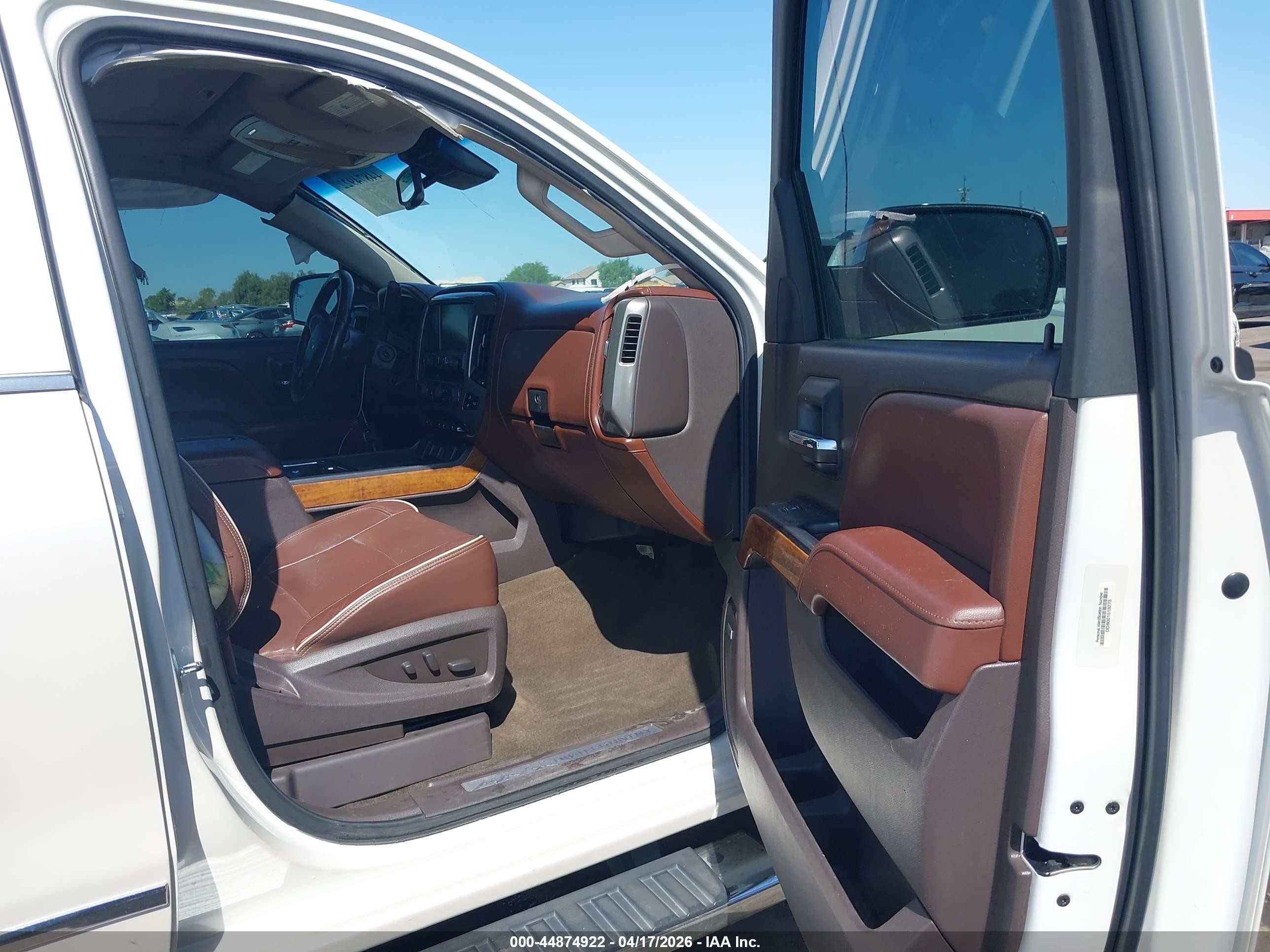 2015 Chevrolet Silverado 1500 High Country White vin: 3GCUKTEC2FG399448
