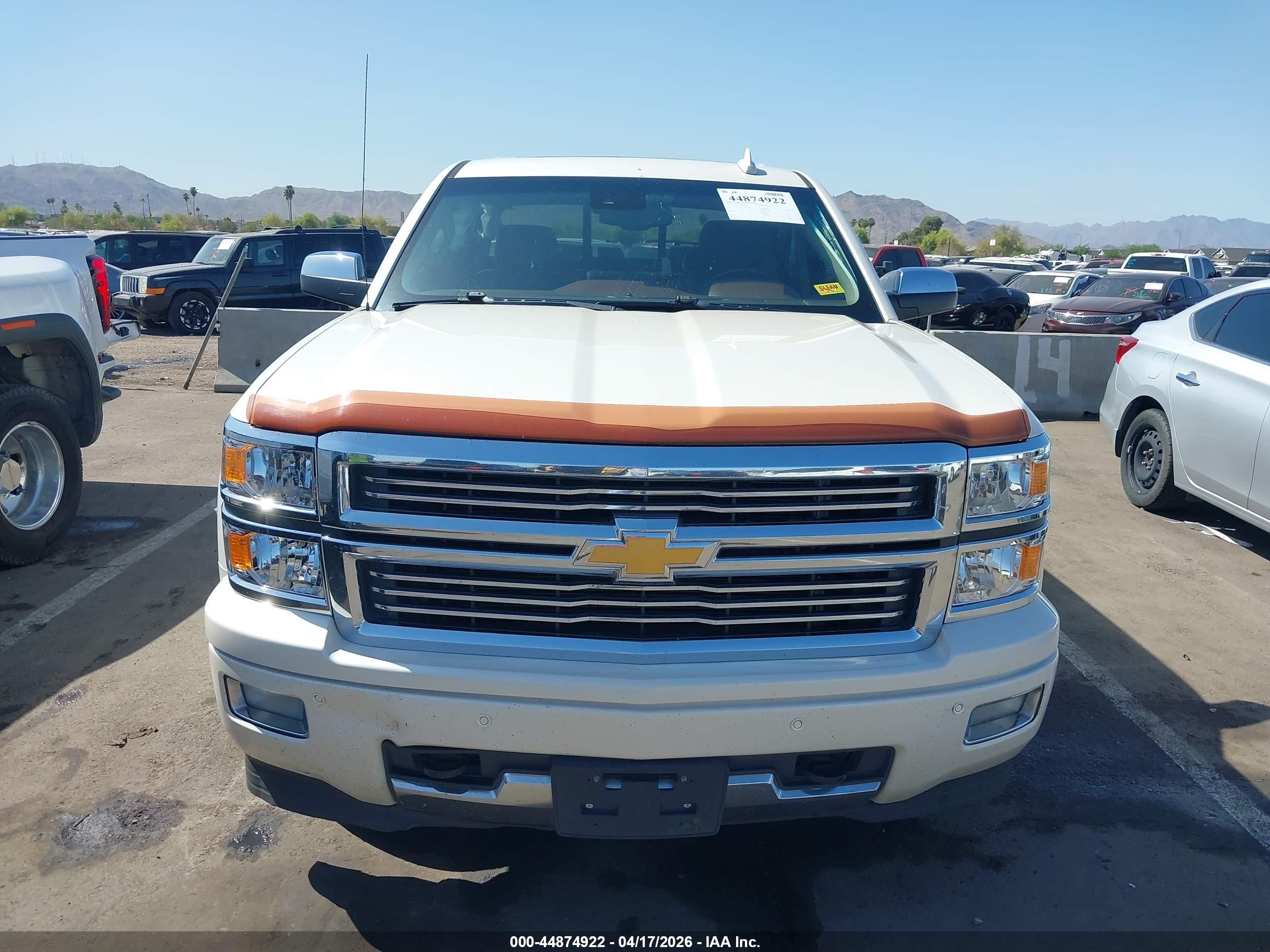 2015 Chevrolet Silverado 1500 High Country White vin: 3GCUKTEC2FG399448