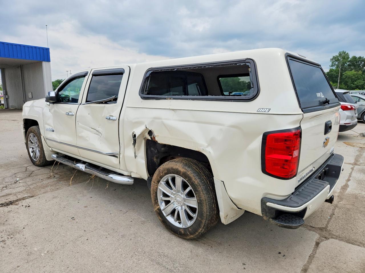 2015 Chevrolet Silverado K1500 High Country White vin: 3GCUKTEC4FG231911