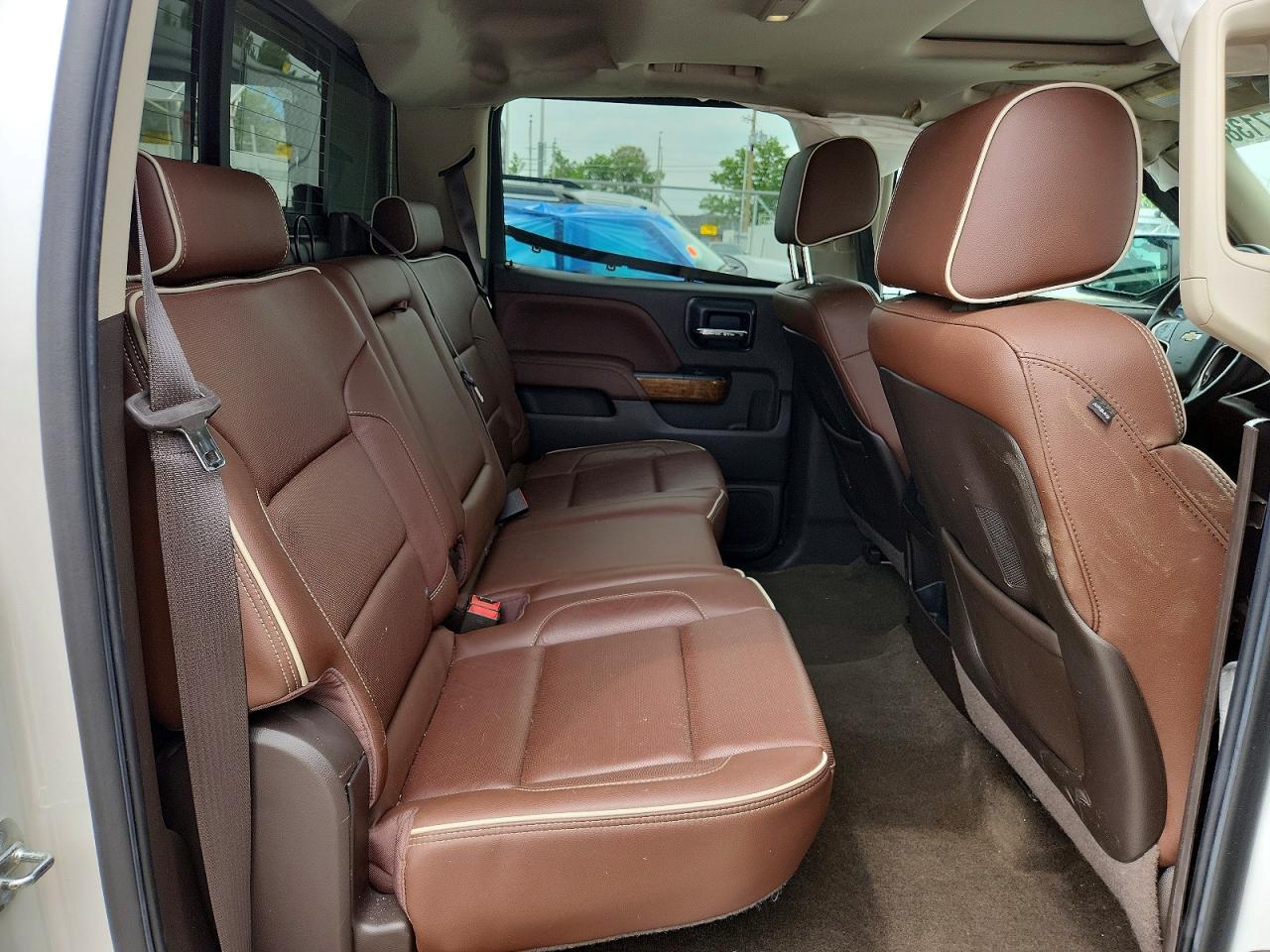 2015 Chevrolet Silverado K1500 High Country White vin: 3GCUKTEC4FG231911