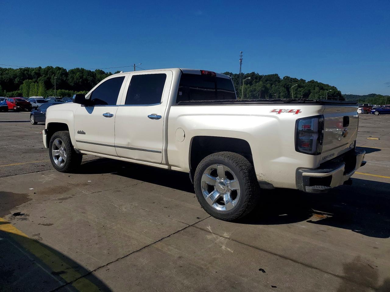 2015 Chevrolet Silverado K1500 High Country White vin: 3GCUKTEC4FG233139