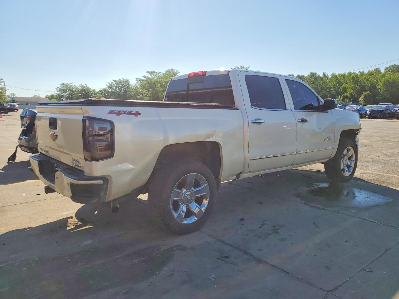 2015 Chevrolet Silverado K1500 High Country White vin: 3GCUKTEC4FG233139