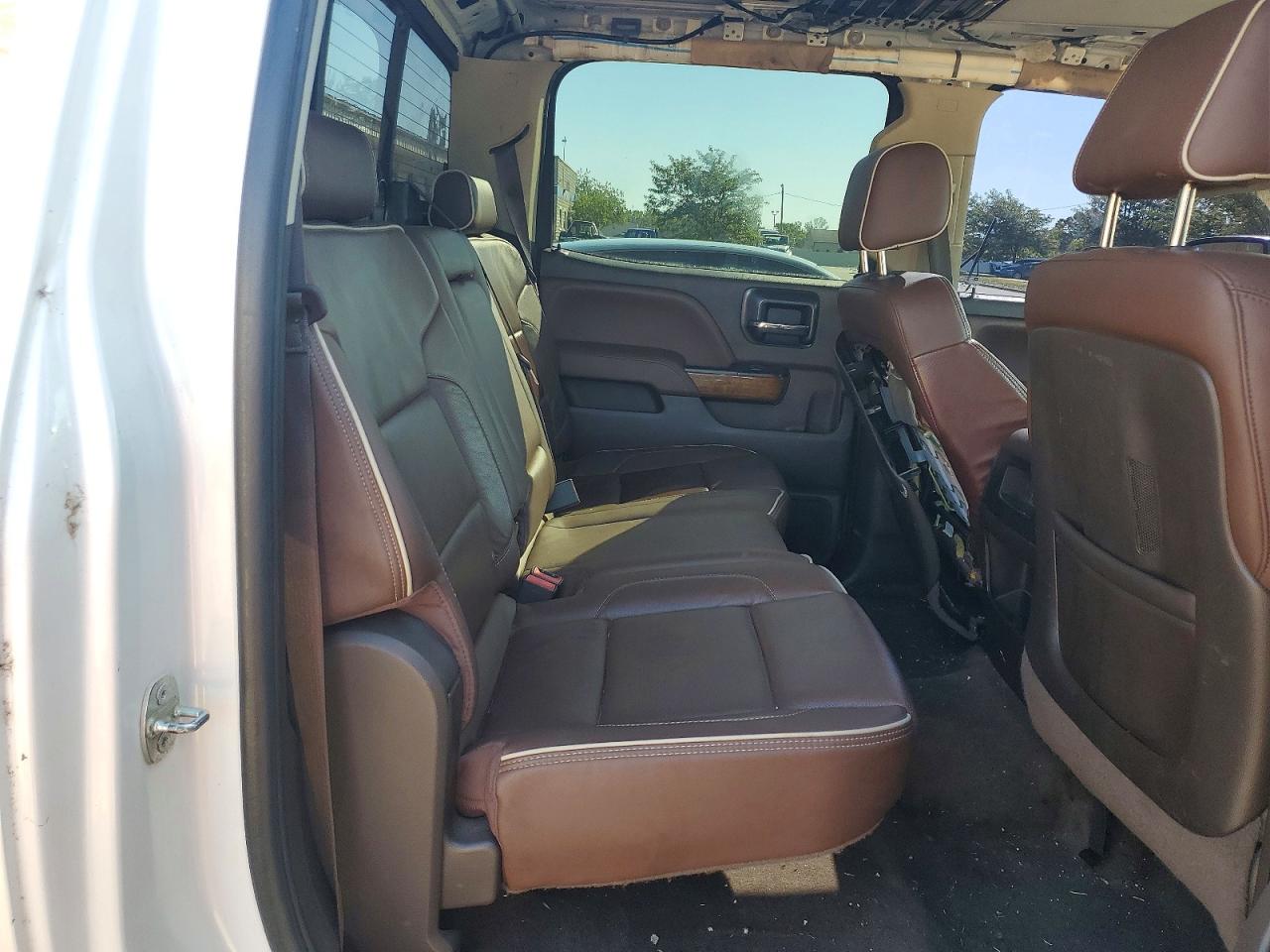2015 Chevrolet Silverado K1500 High Country White vin: 3GCUKTEC4FG233139