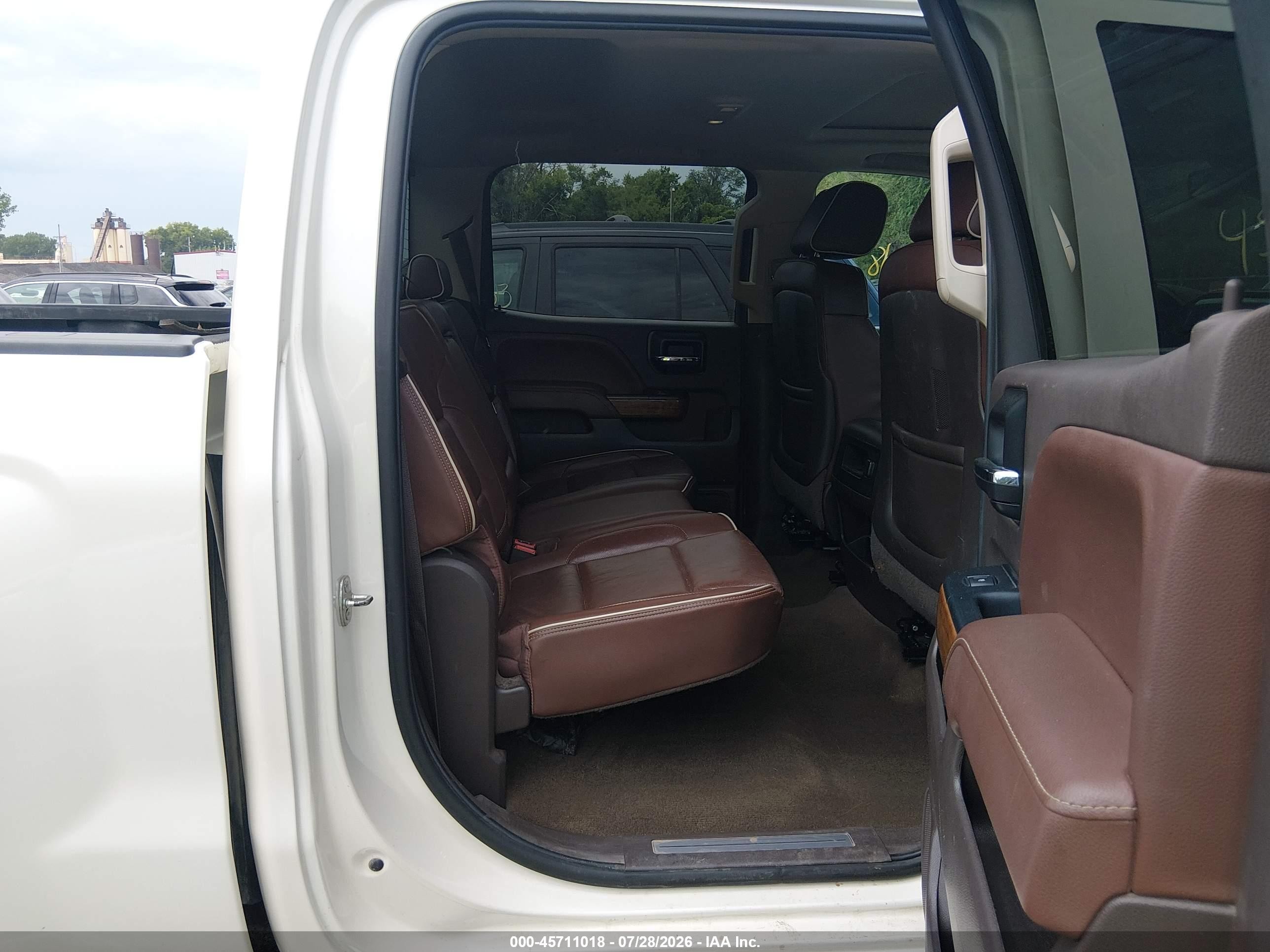 2015 Chevrolet Silverado 1500 High Country Белый vin: 3GCUKTEC5FG121031
