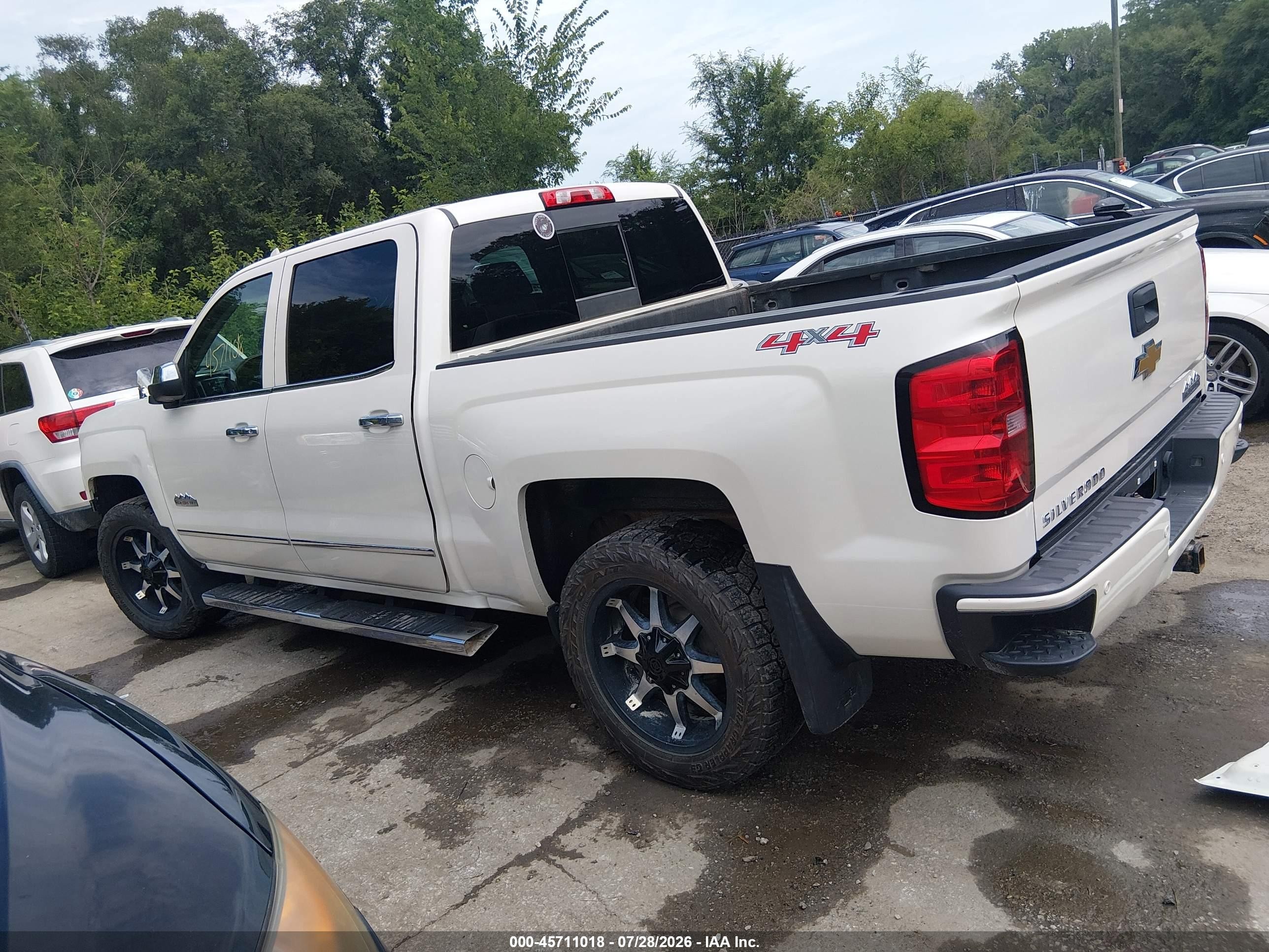 2015 Chevrolet Silverado 1500 High Country Белый vin: 3GCUKTEC5FG121031