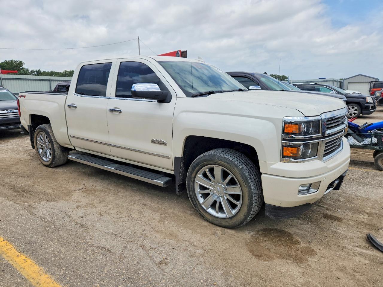 2015 Chevrolet Silverado K1500 High Country White vin: 3GCUKTEC6FG390722
