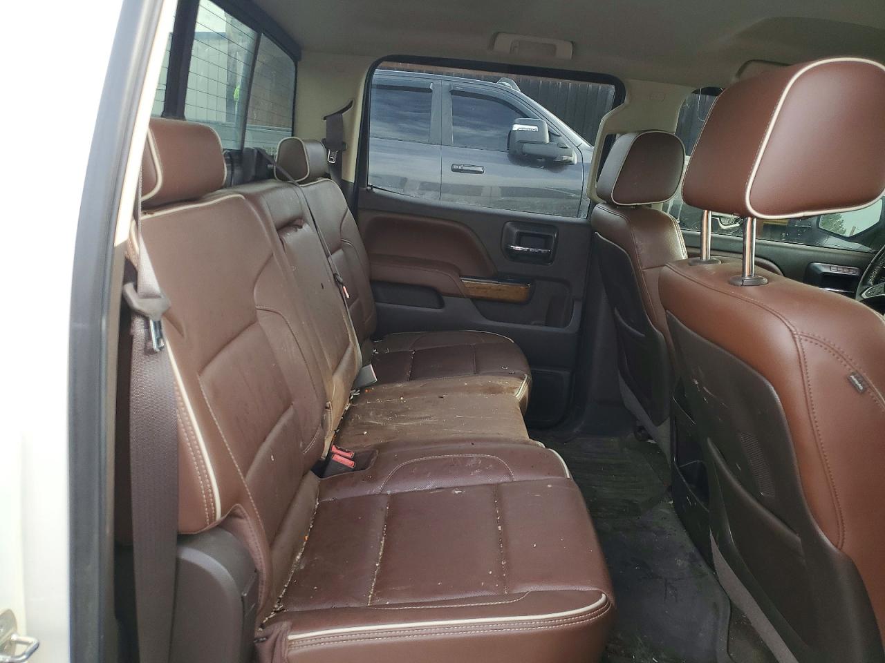 2015 Chevrolet Silverado K1500 High Country White vin: 3GCUKTEC7FG307041