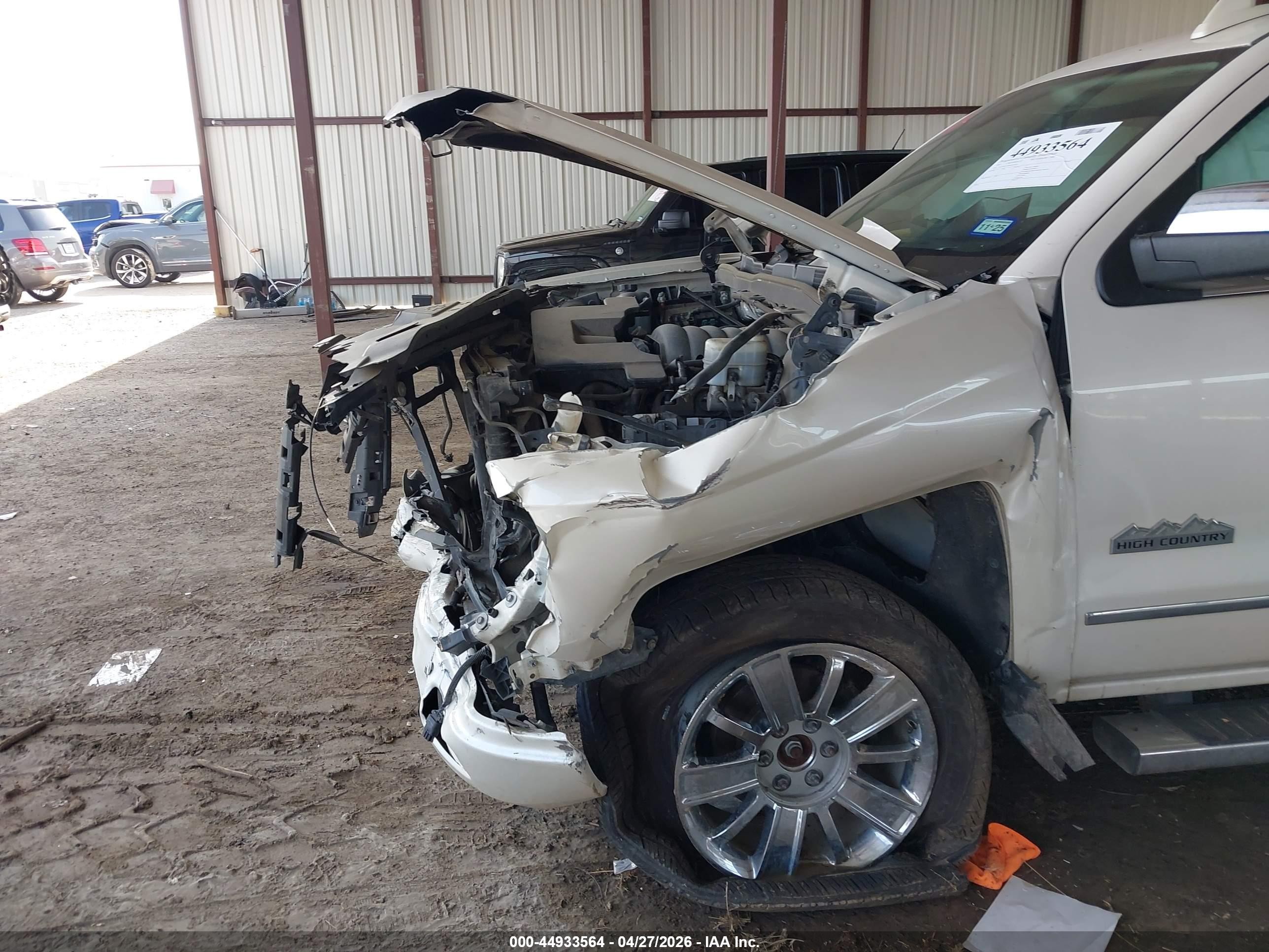 2015 Chevrolet Silverado 1500 High Country Белый vin: 3GCUKTEC8FG143458