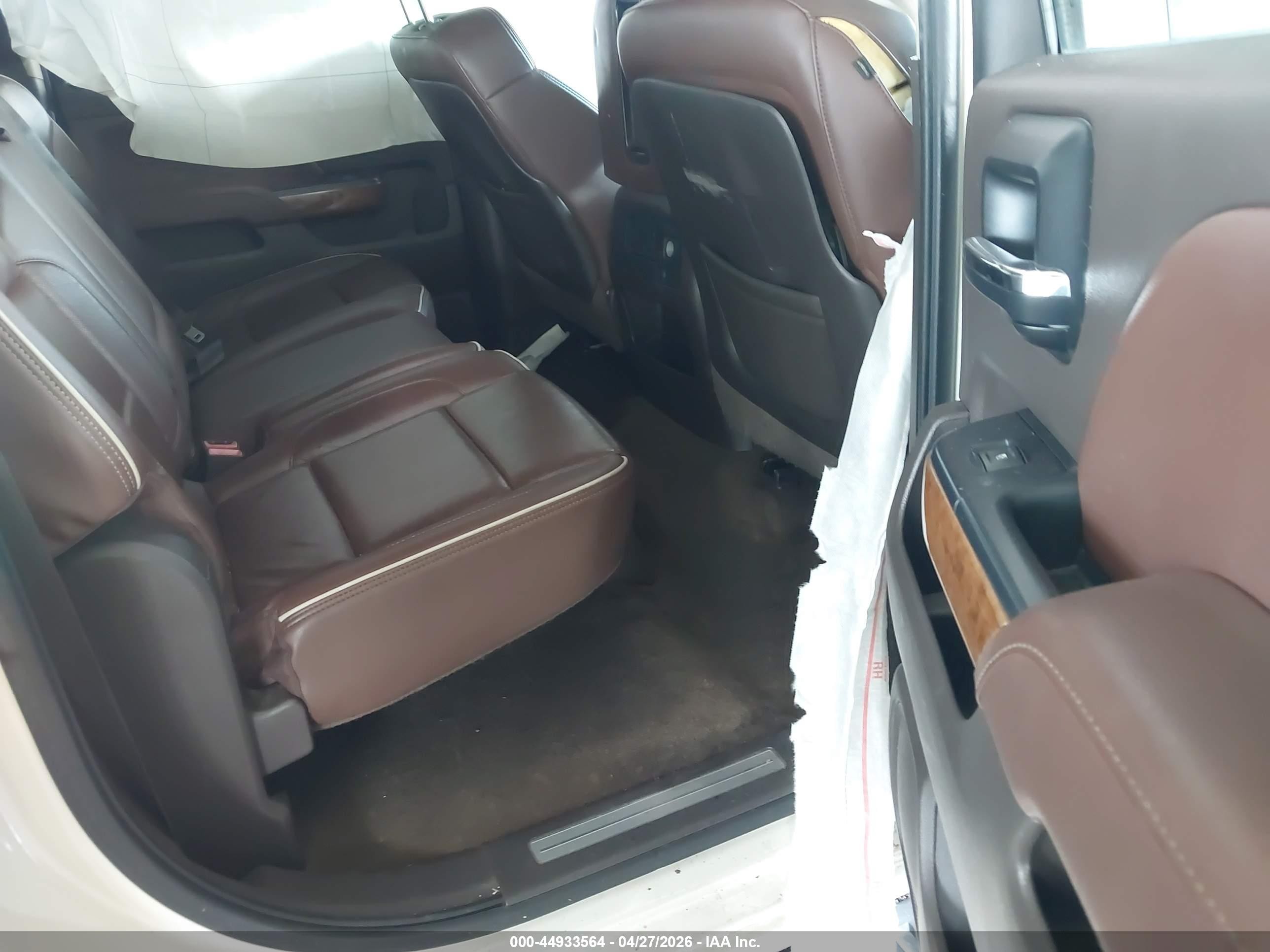 2015 Chevrolet Silverado 1500 High Country Белый vin: 3GCUKTEC8FG143458