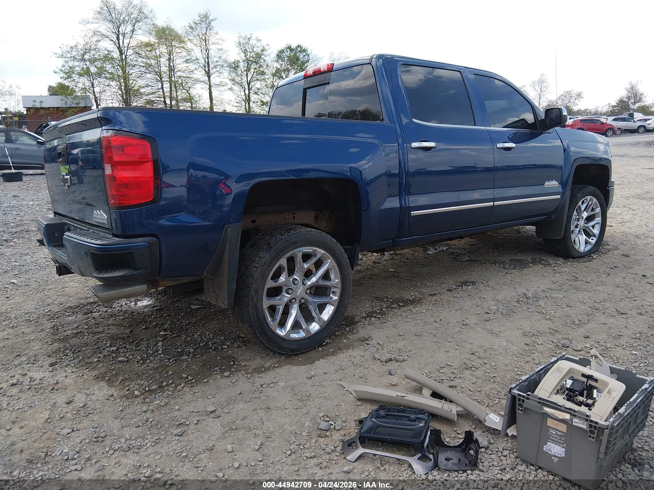 2015 Chevrolet Silverado 1500 High Country Blue vin: 3GCUKTEC8FG248940