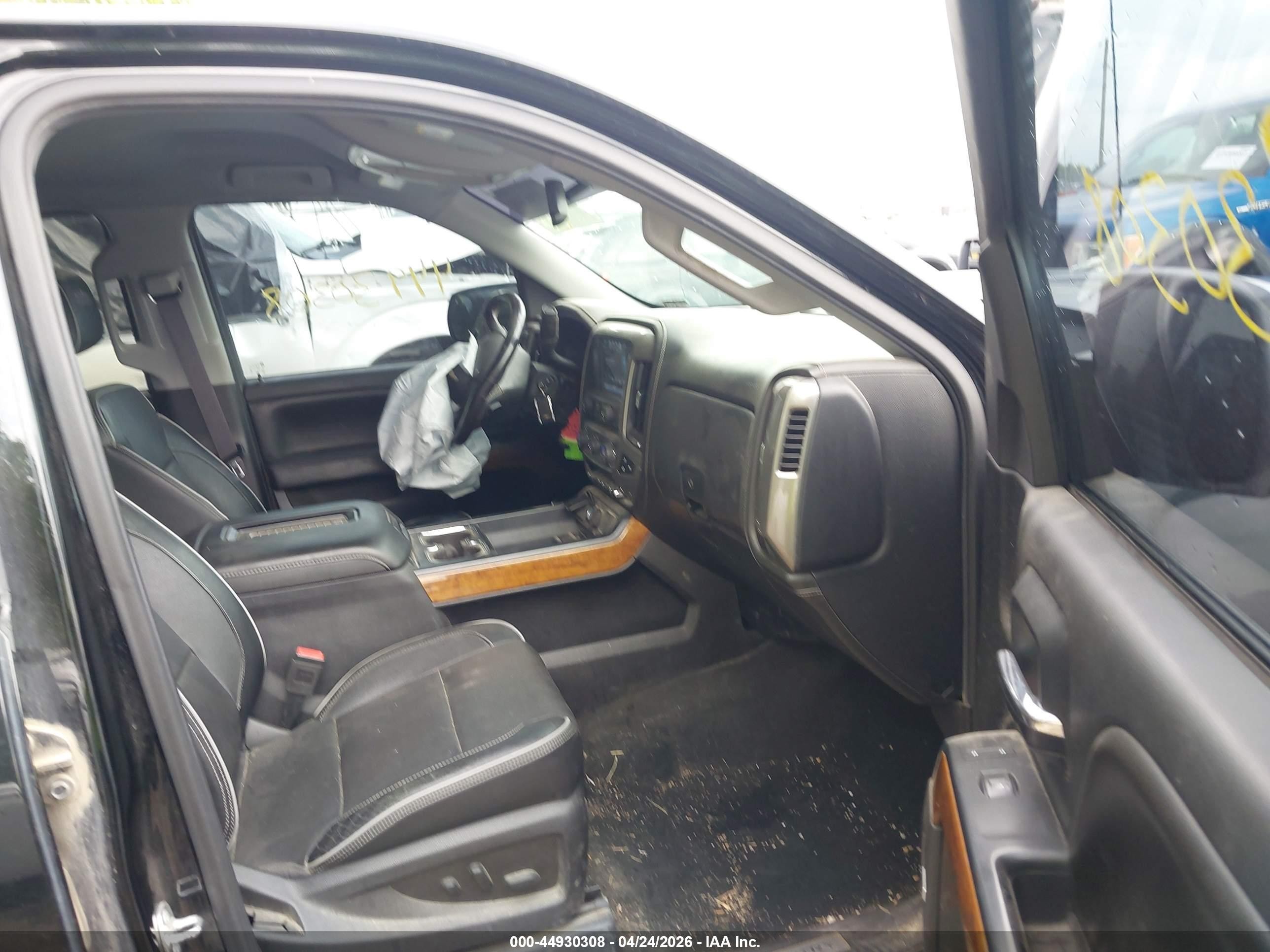 2017 Chevrolet Silverado 1500 High Country Черный vin: 3GCUKTECXHG146204