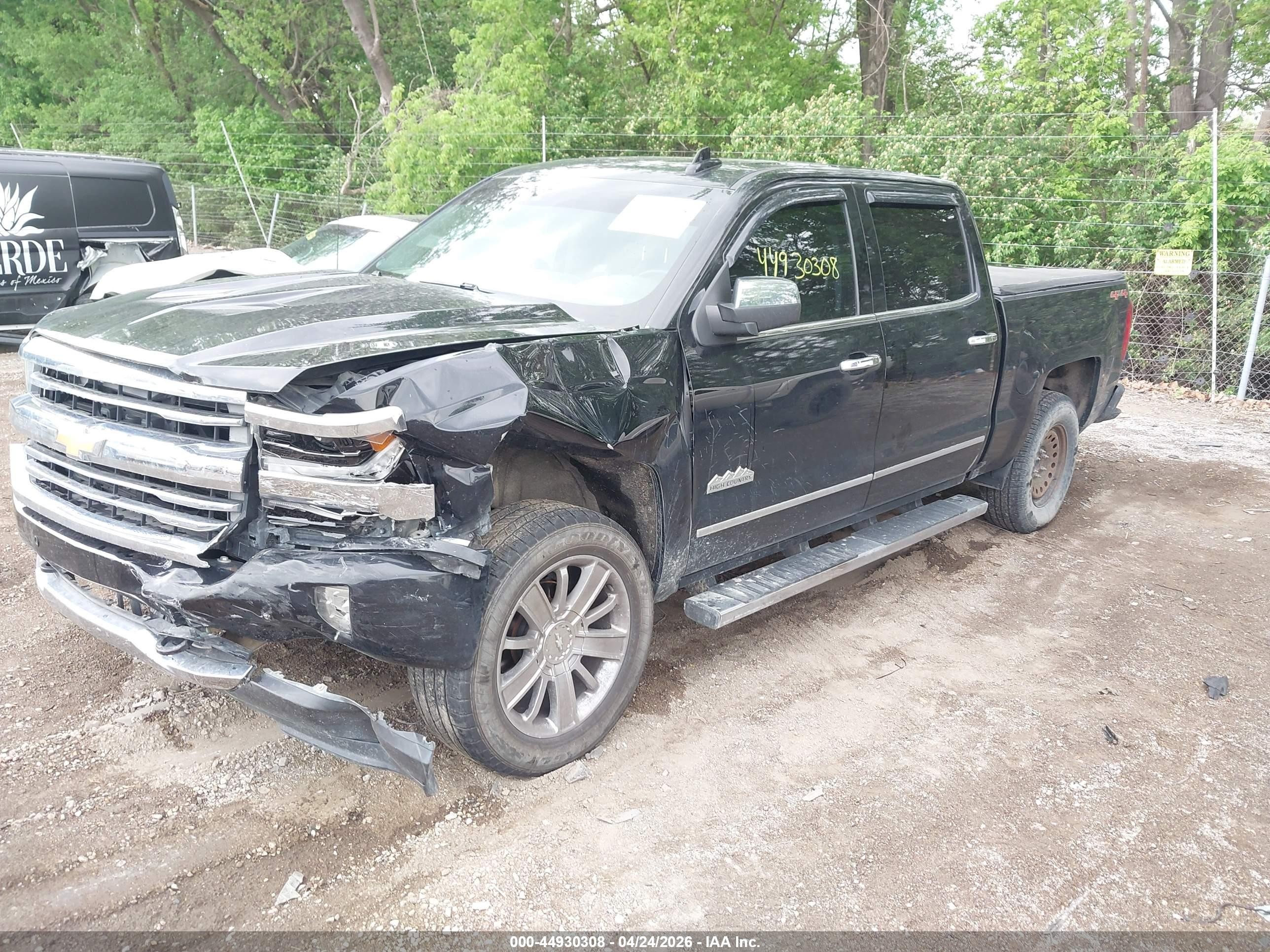 2017 Chevrolet Silverado 1500 High Country Черный vin: 3GCUKTECXHG146204