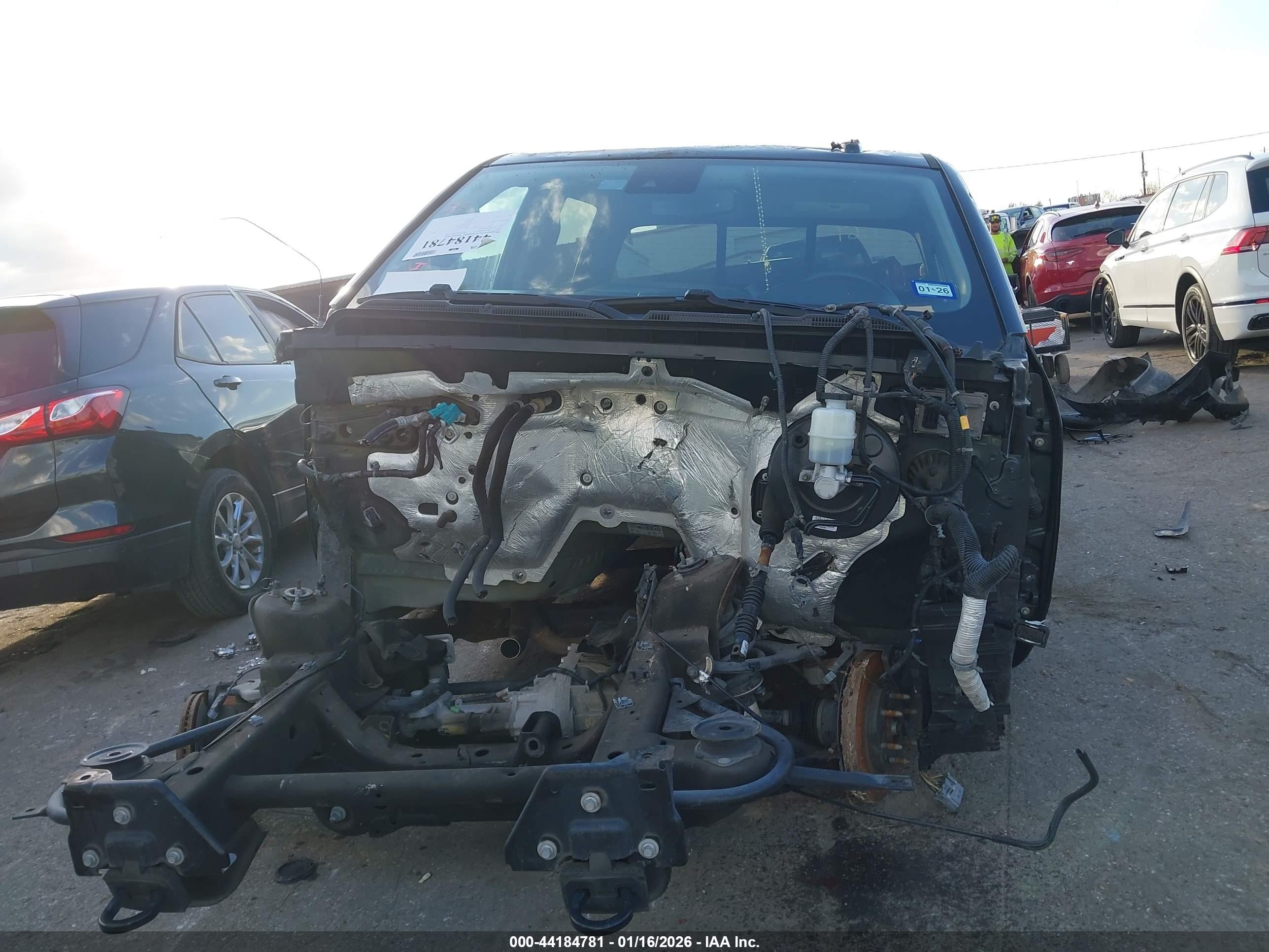2018 Chevrolet Silverado 1500   Gray vin: 3GCUKTEJ6JG186932
