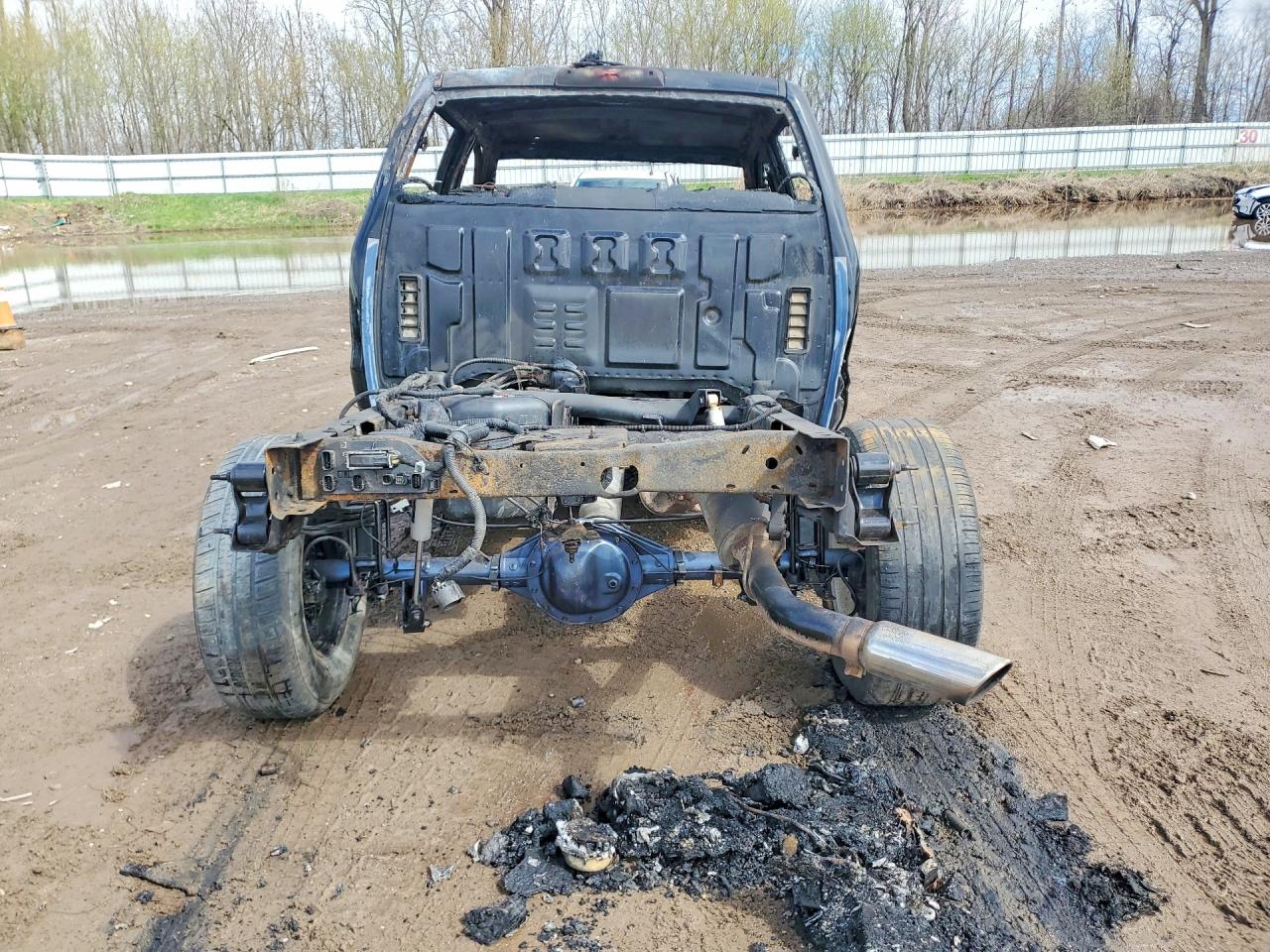 2015 Chevrolet Silverado K1500 High Country Burn vin: 3GCUKTEJ7FG515726