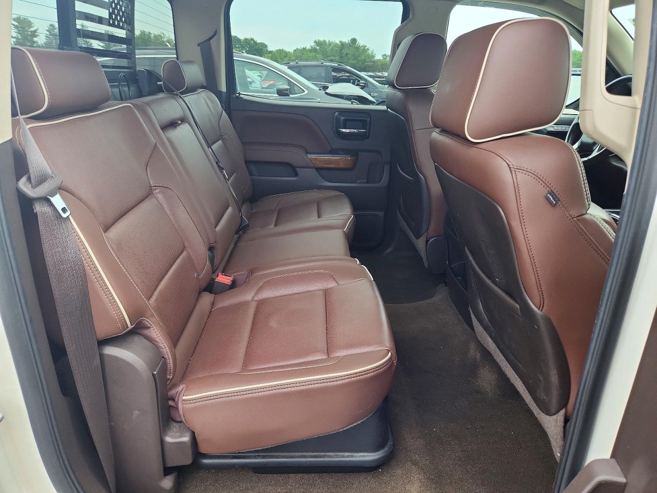 2015 Chevrolet Silverado K1500 High Country White vin: 3GCUKTEJ9FG200510