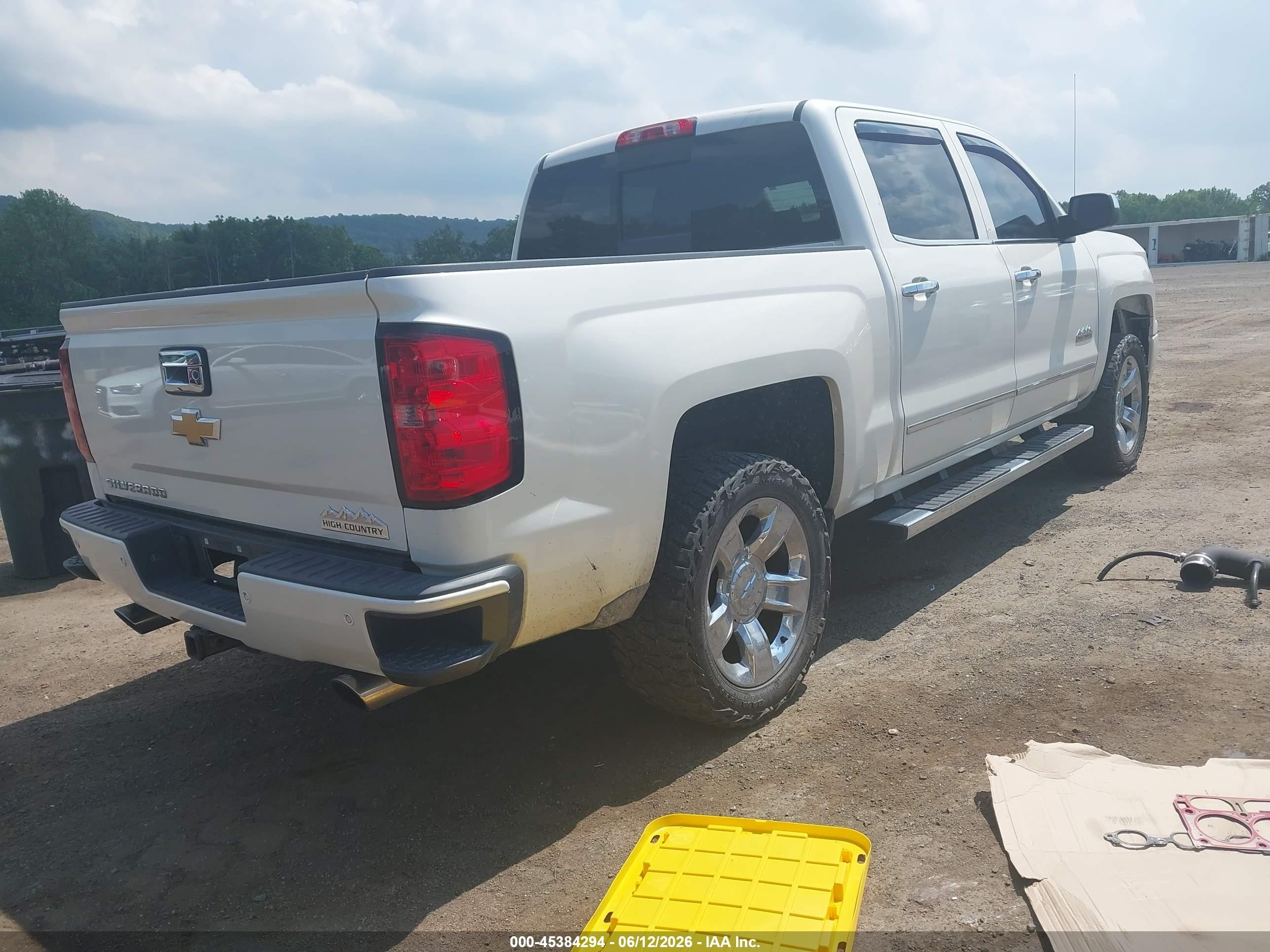 2014 Chevrolet Silverado 1500 High Country White vin: 3GCUKTEJXEG516626