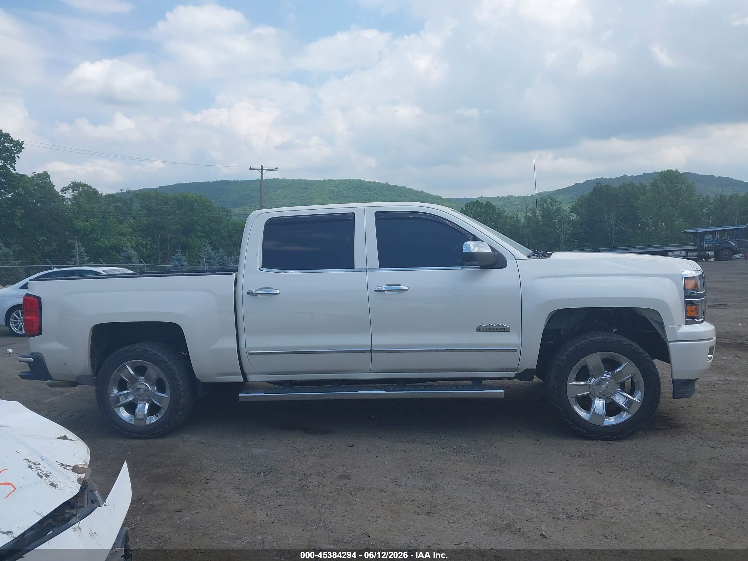 2014 Chevrolet Silverado 1500 High Country White vin: 3GCUKTEJXEG516626