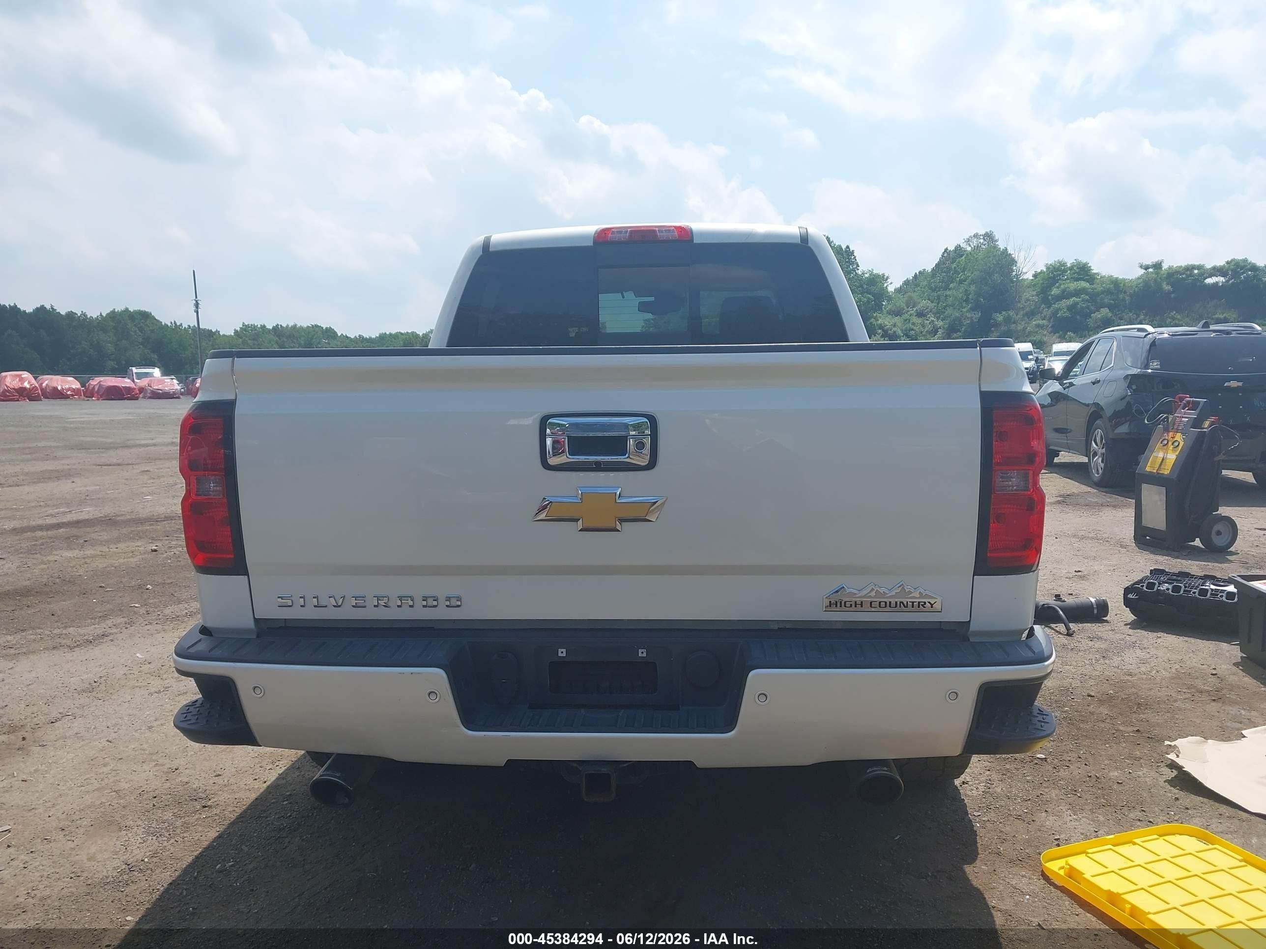 2014 Chevrolet Silverado 1500 High Country White vin: 3GCUKTEJXEG516626