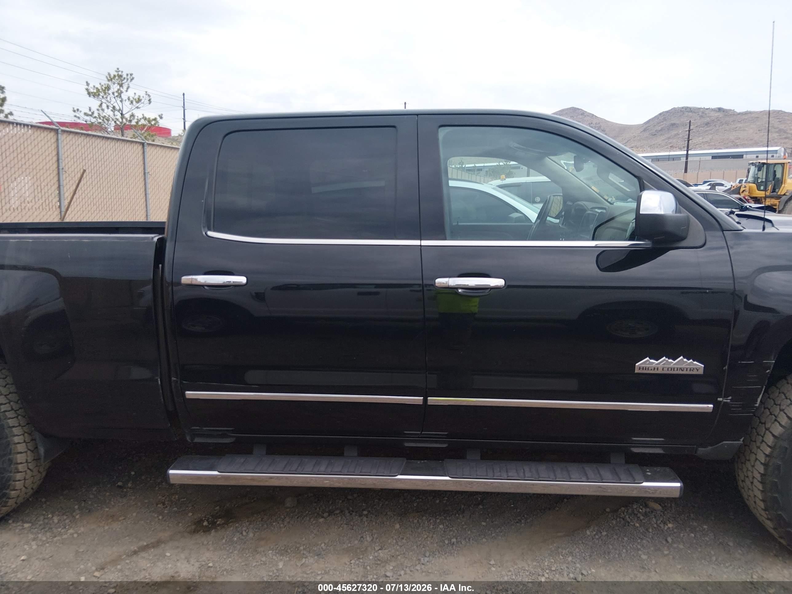 2015 Chevrolet Silverado 1500 High Country Черный vin: 3GCUKTEJXFG498498