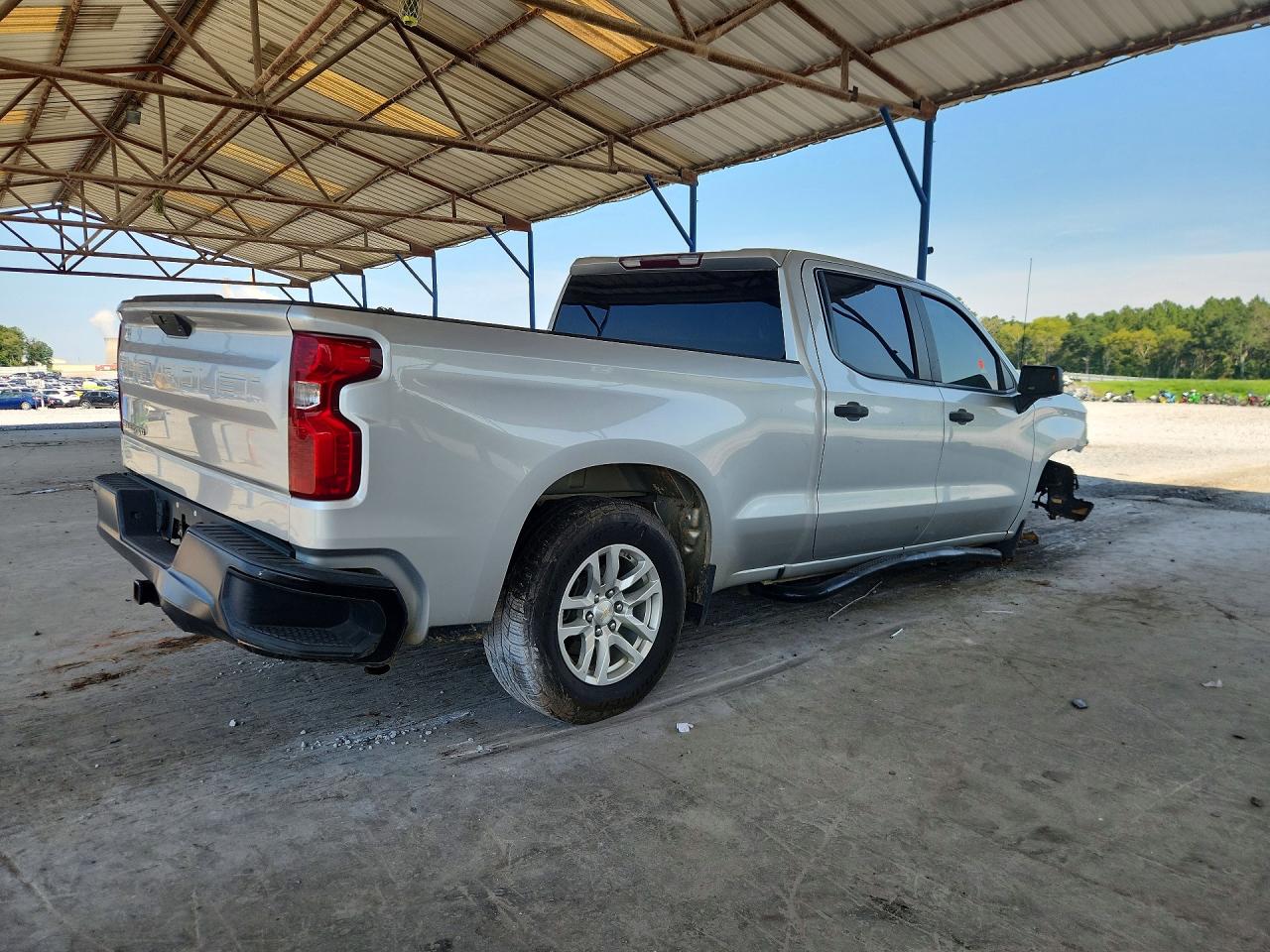 2020 Chevrolet Silverado K1500 Серебряный vin: 3GCUYAEF5LG393667