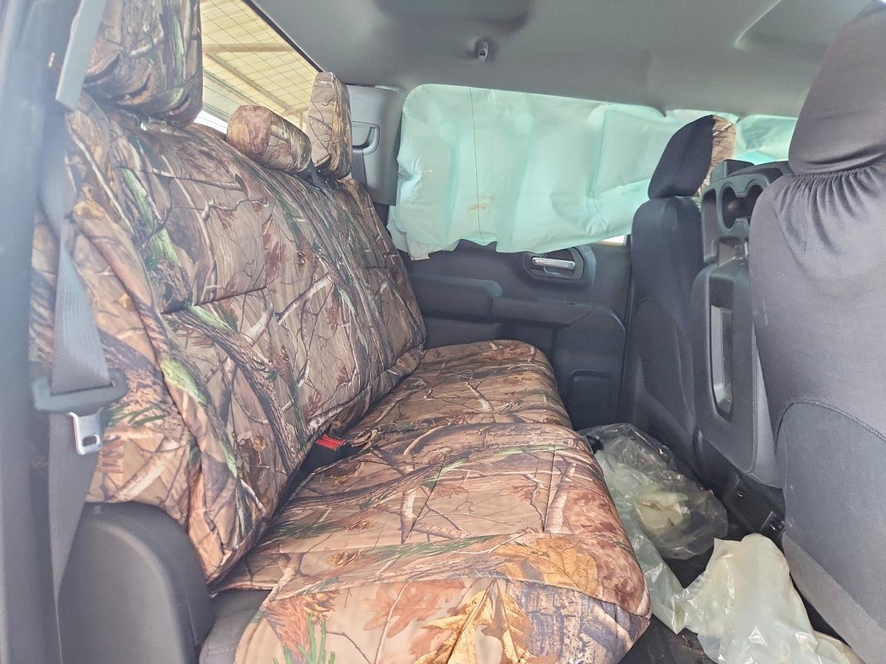 2020 Chevrolet Silverado K1500 Серебряный vin: 3GCUYAEF5LG393667