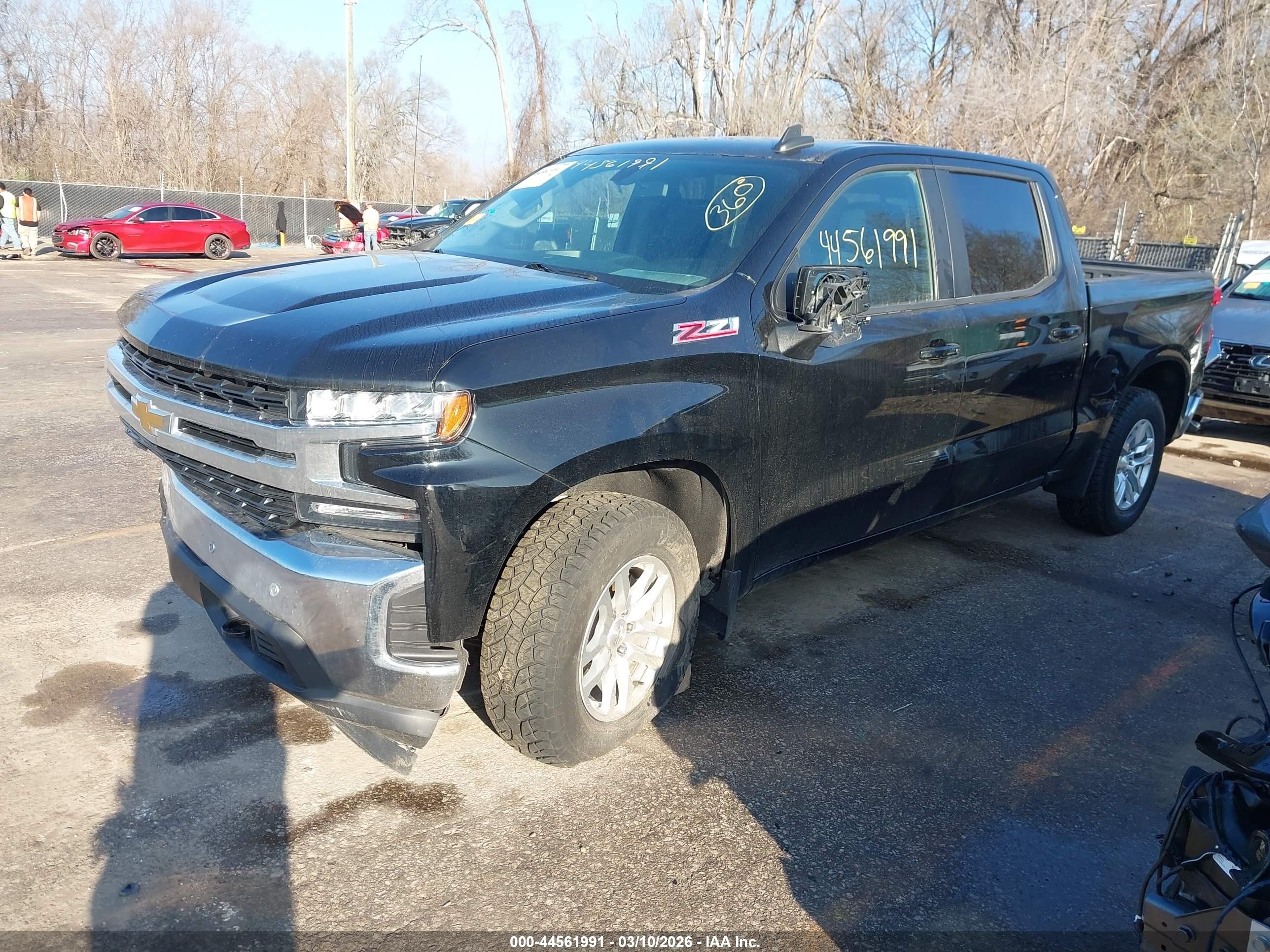2020 Chevrolet Silverado 1500 4wd  Short Bed Lt Black vin: 3GCUYDED1LG429063