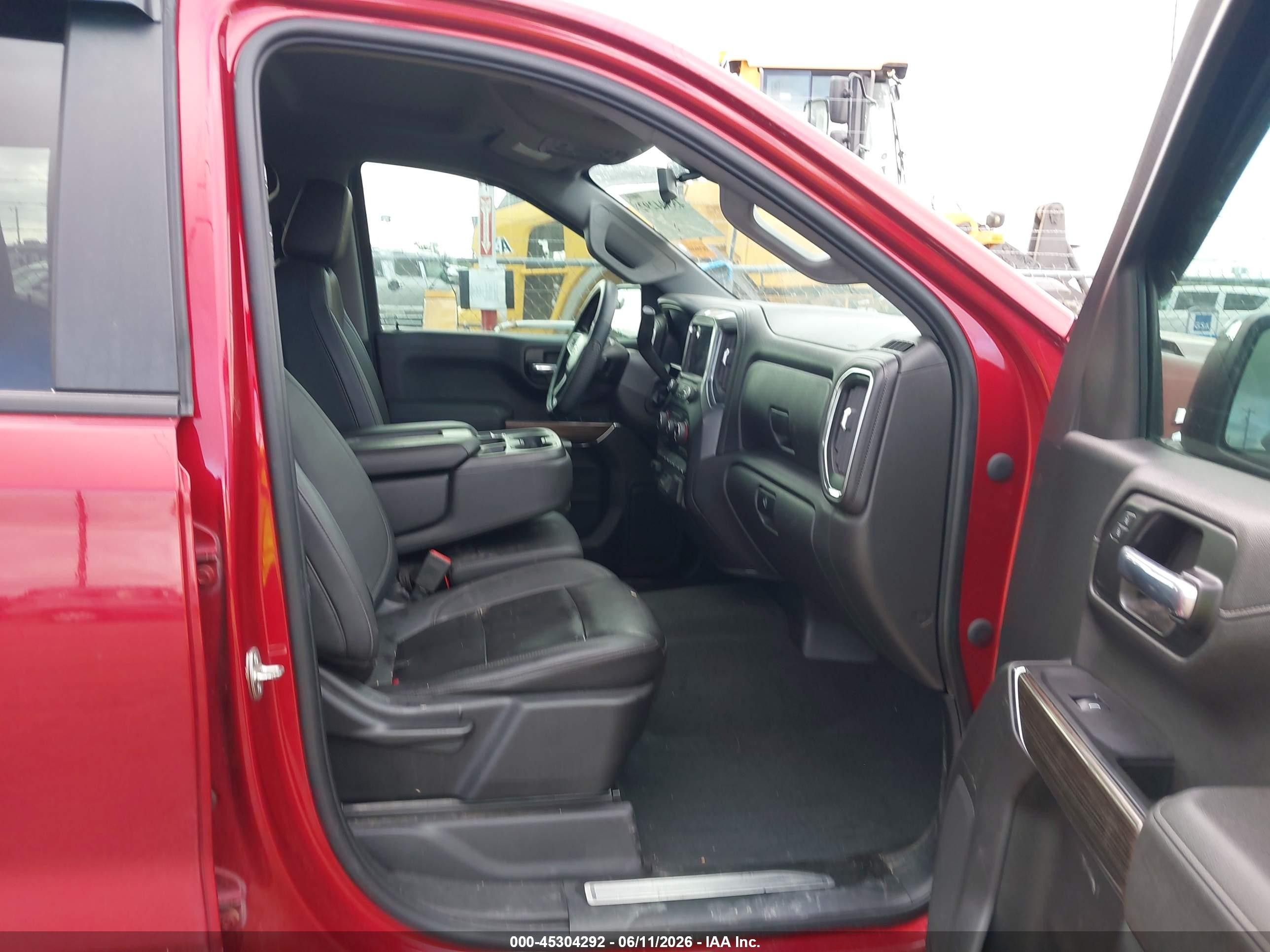 2021 Chevrolet Silverado 1500 4wd  Short Bed Lt Красный vin: 3GCUYDED1MG148222