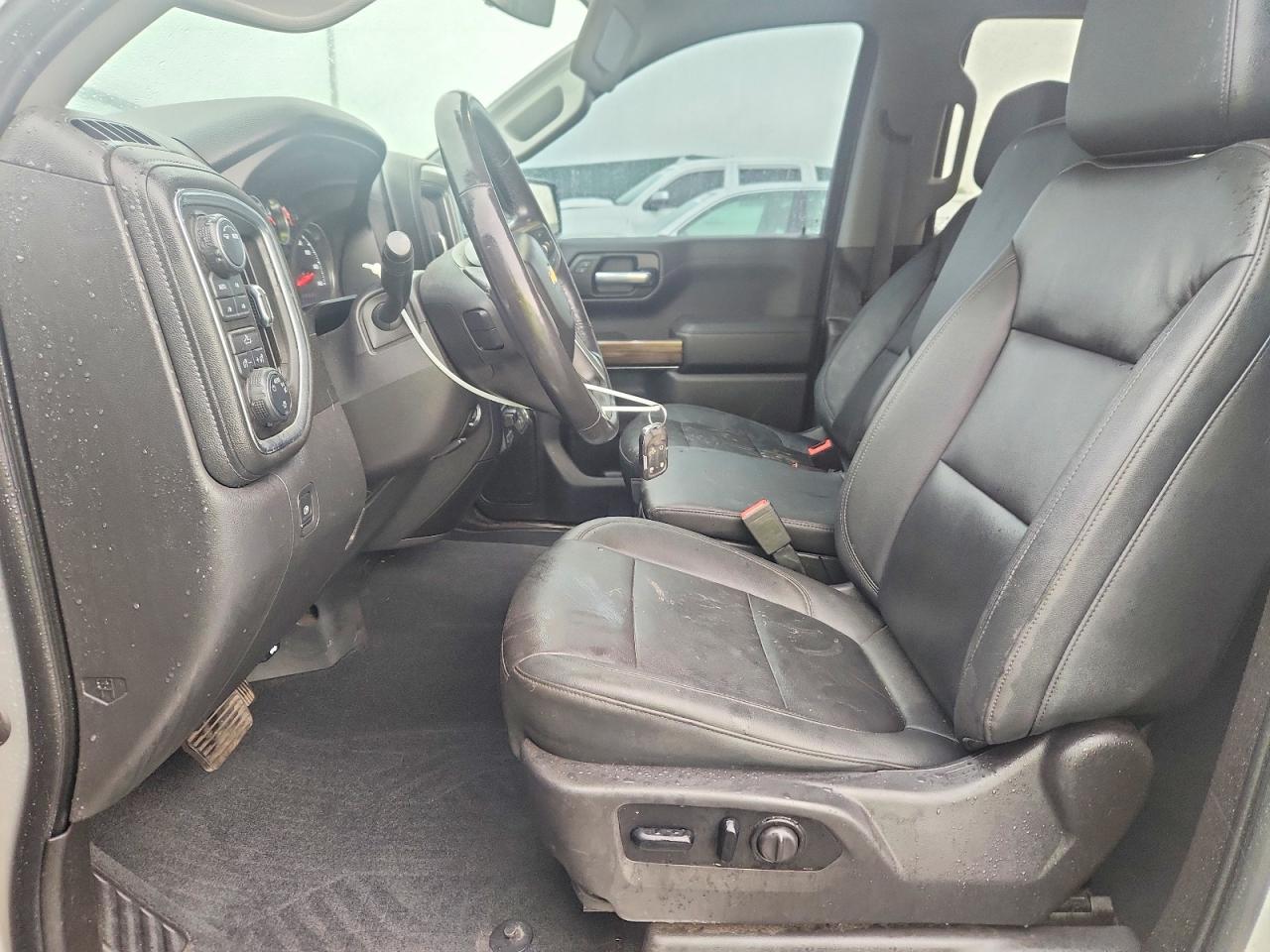 2021 Chevrolet Silverado K1500 Lt Gray vin: 3GCUYDED3MG123726