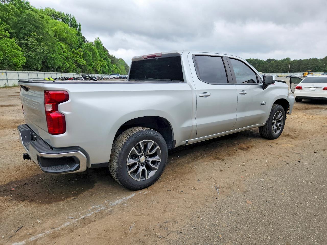 2020 Chevrolet Silverado K1500 Lt Silver vin: 3GCUYDED5LG201518