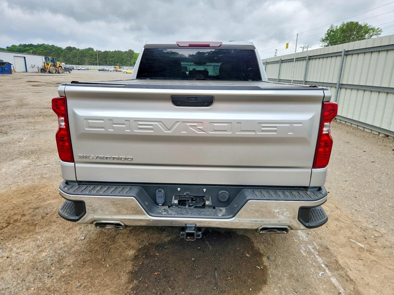 2020 Chevrolet Silverado K1500 Lt Silver vin: 3GCUYDED5LG201518