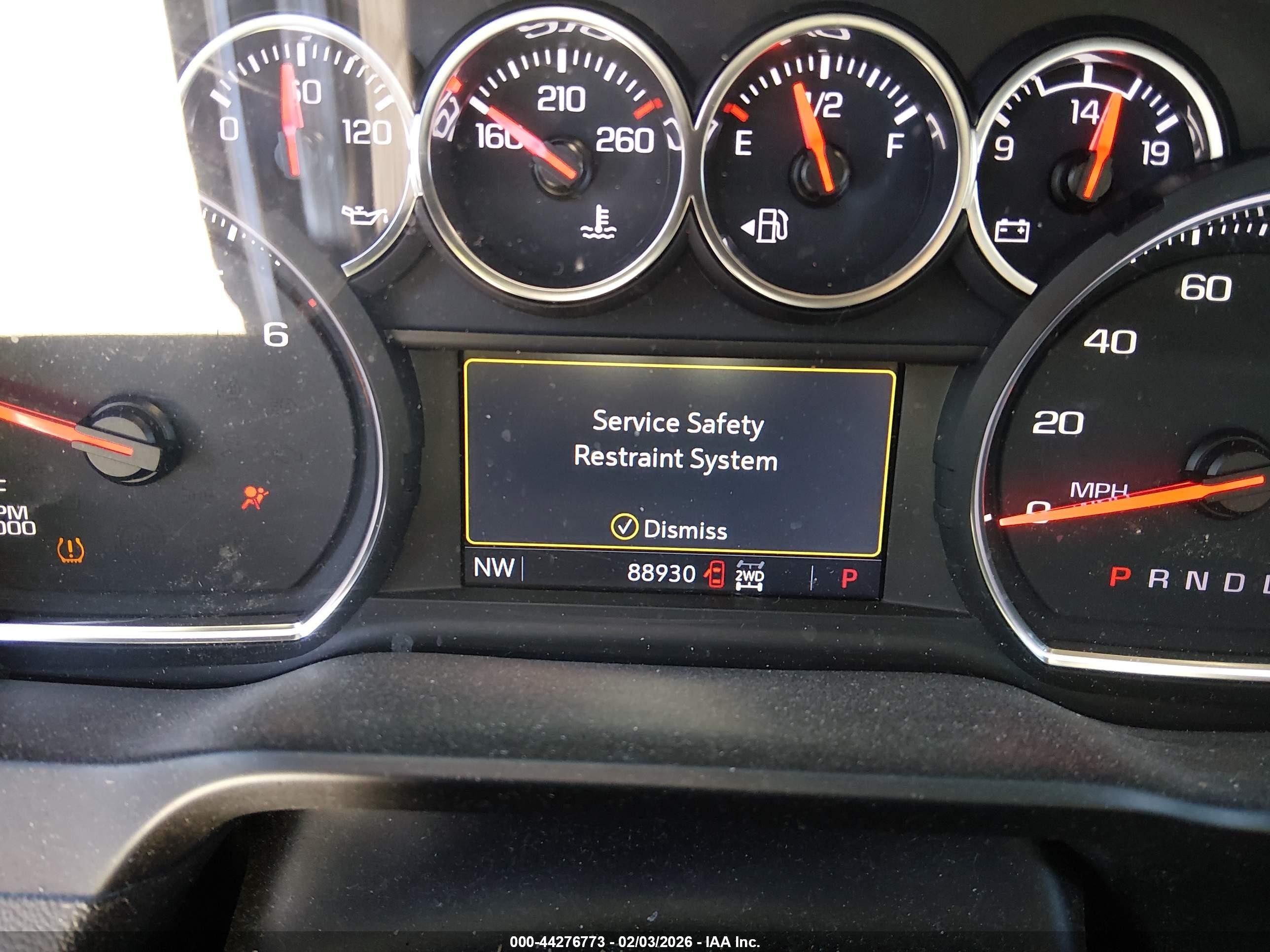 2020 Chevrolet Silverado 1500 4wd  Short Bed Lt Серебряный vin: 3GCUYDED6LG378644