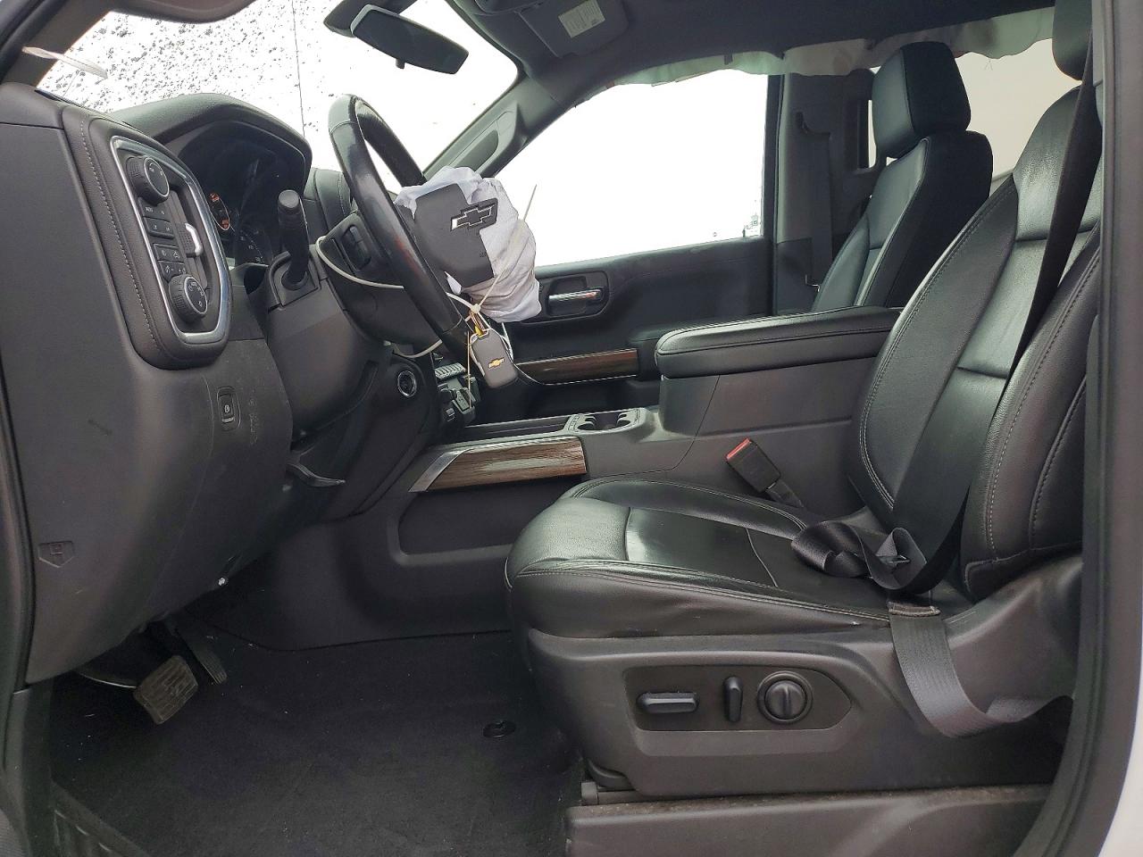 2019 Chevrolet Silverado K1500 Rst Белый vin: 3GCUYEED0KG261713