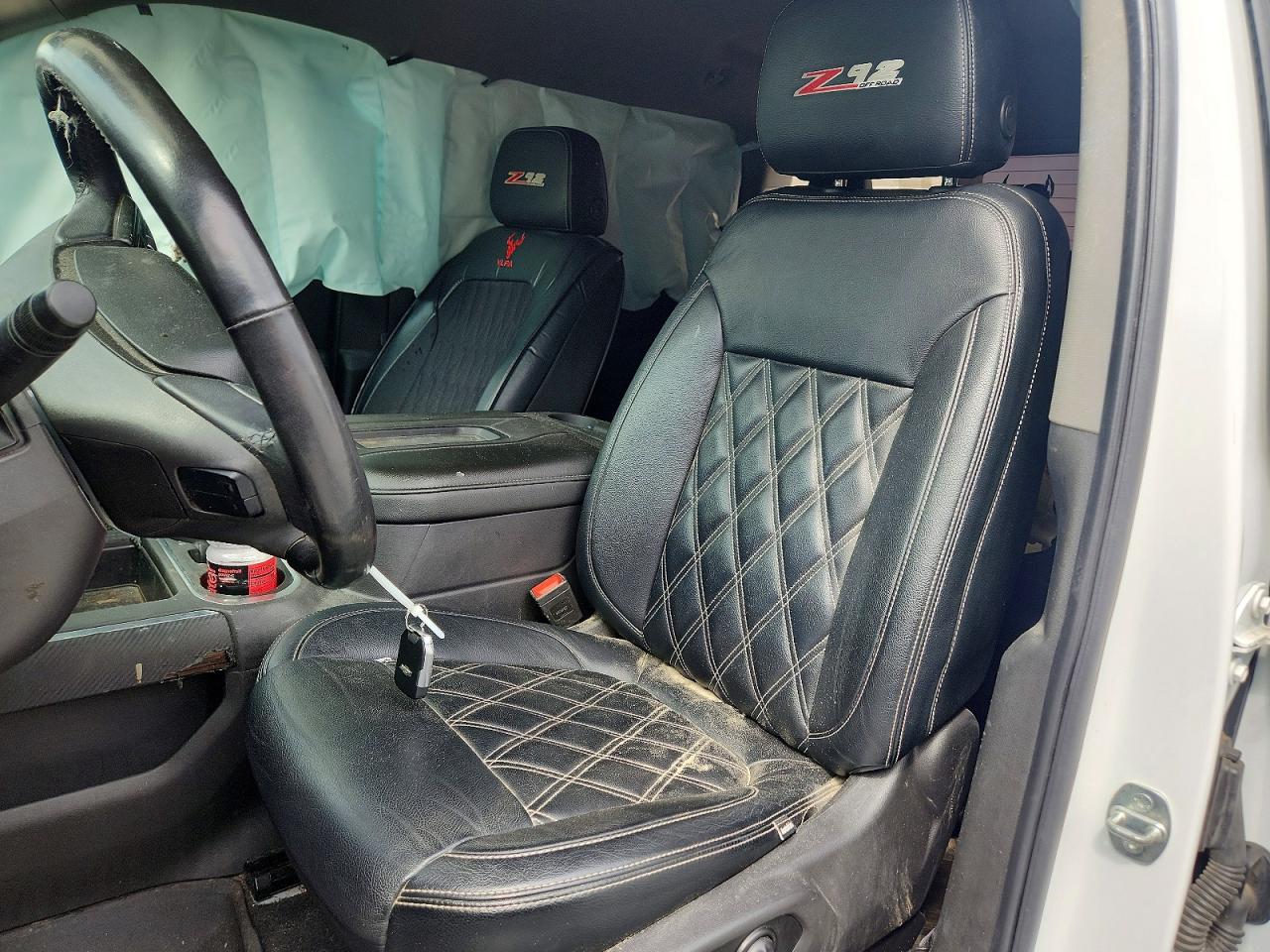 2021 Chevrolet Silverado K1500 Rst Белый vin: 3GCUYEED1MG160506