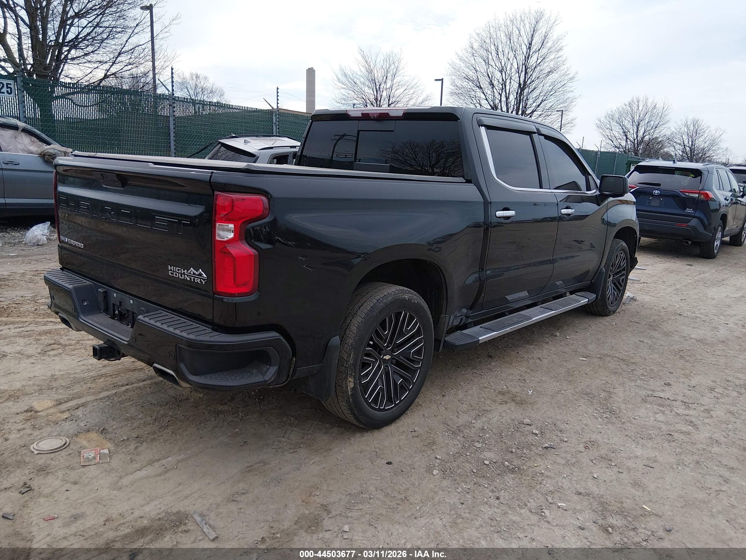 2020 Chevrolet Silverado 1500 4wd  Short Bed High Country Черный vin: 3GCUYHED3LG379287