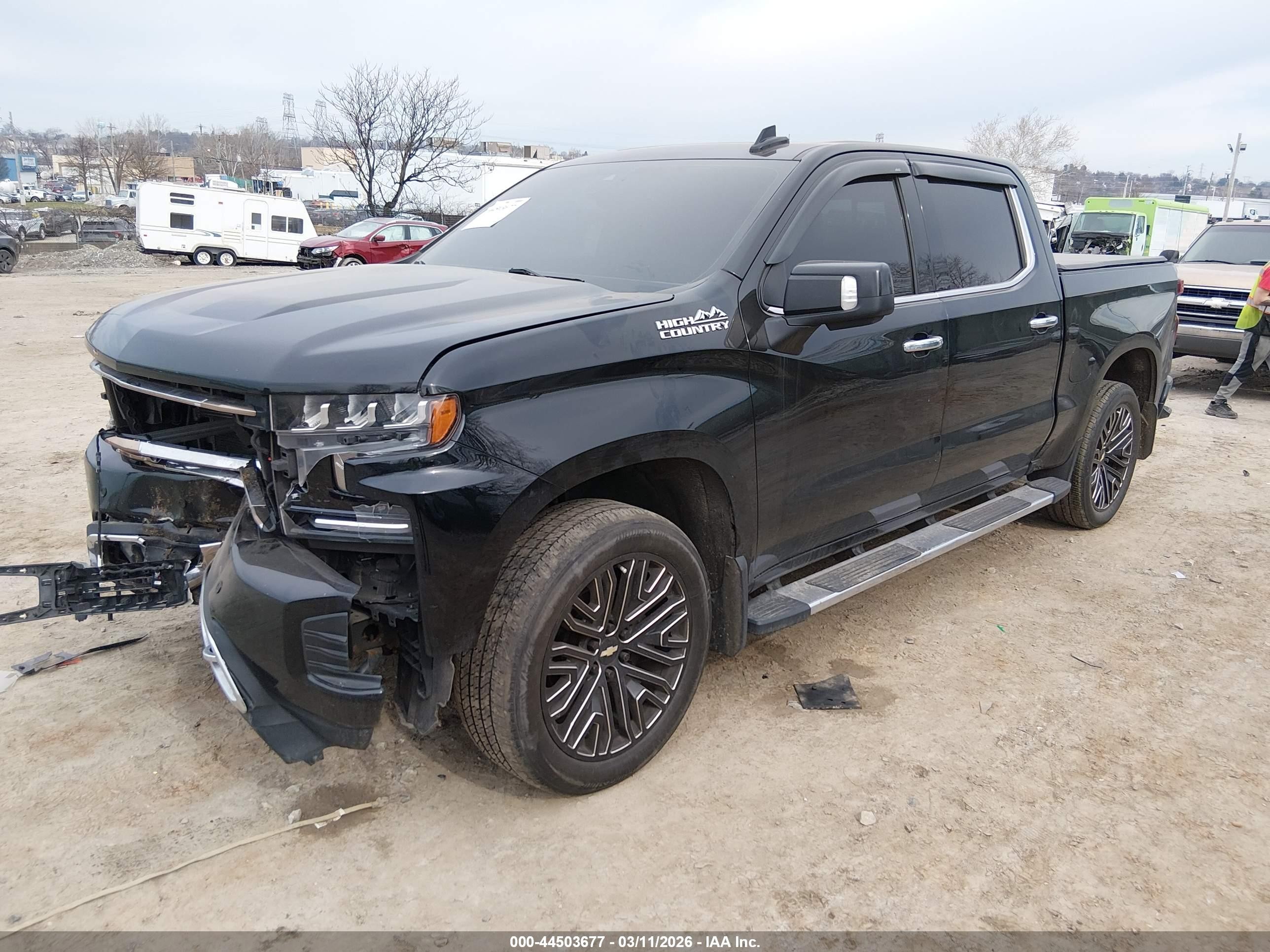 2020 Chevrolet Silverado 1500 4wd  Short Bed High Country Черный vin: 3GCUYHED3LG379287