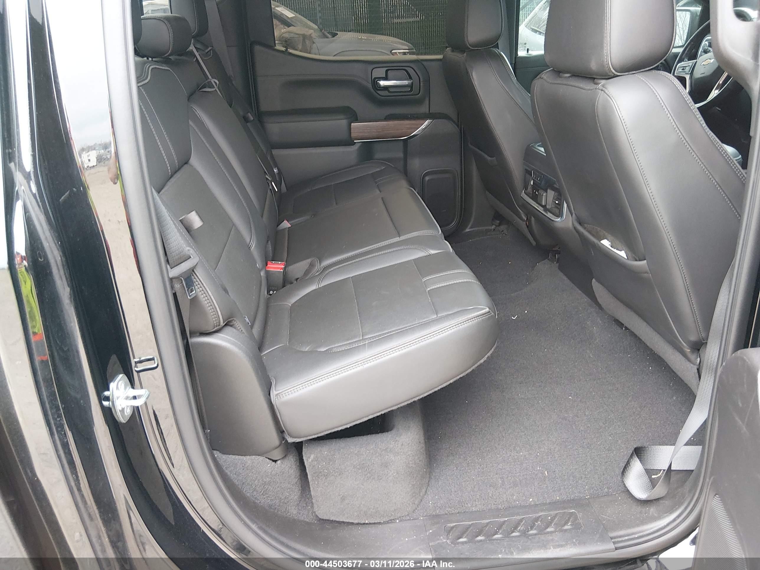 2020 Chevrolet Silverado 1500 4wd  Short Bed High Country Черный vin: 3GCUYHED3LG379287