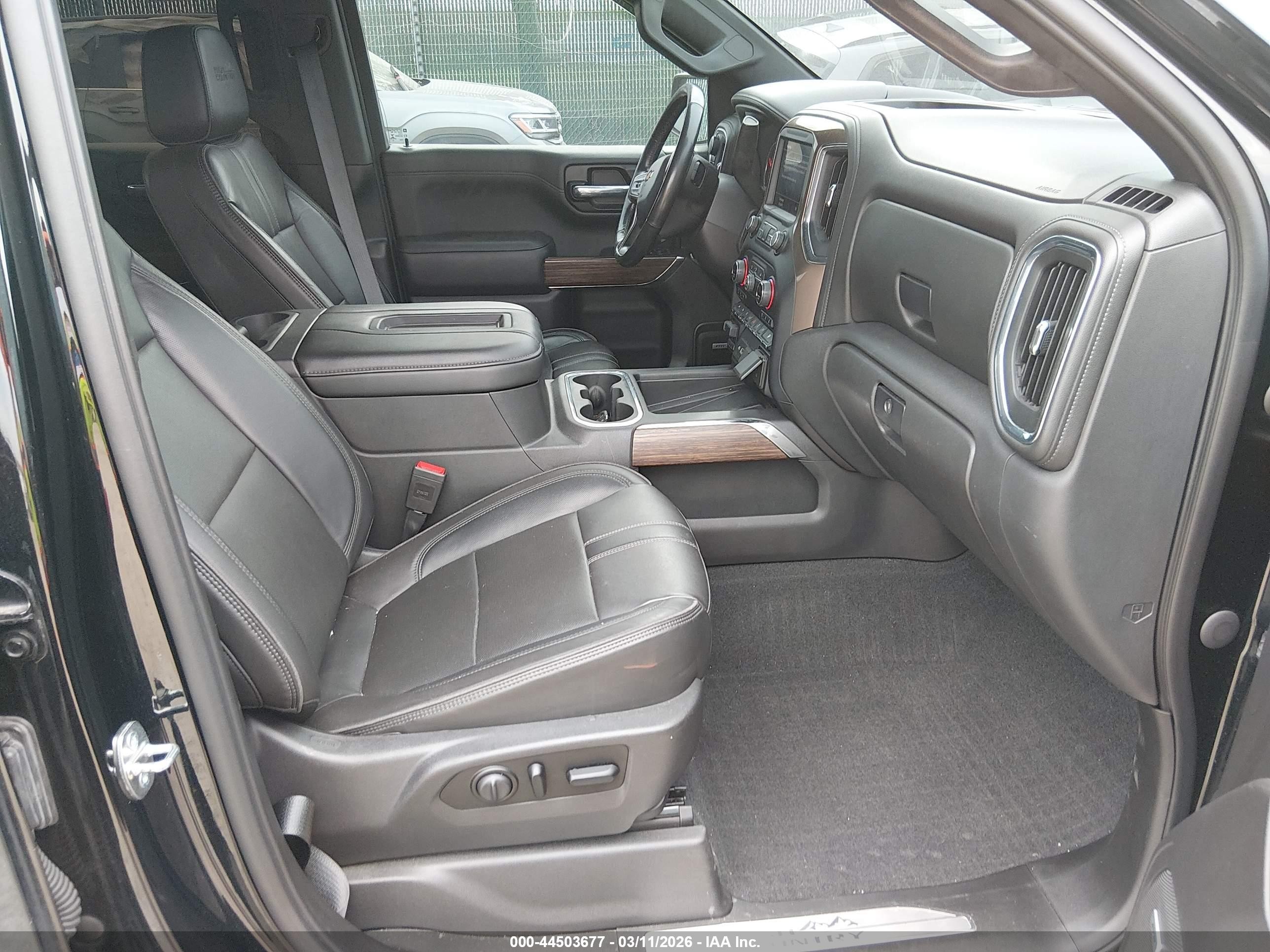 2020 Chevrolet Silverado 1500 4wd  Short Bed High Country Черный vin: 3GCUYHED3LG379287