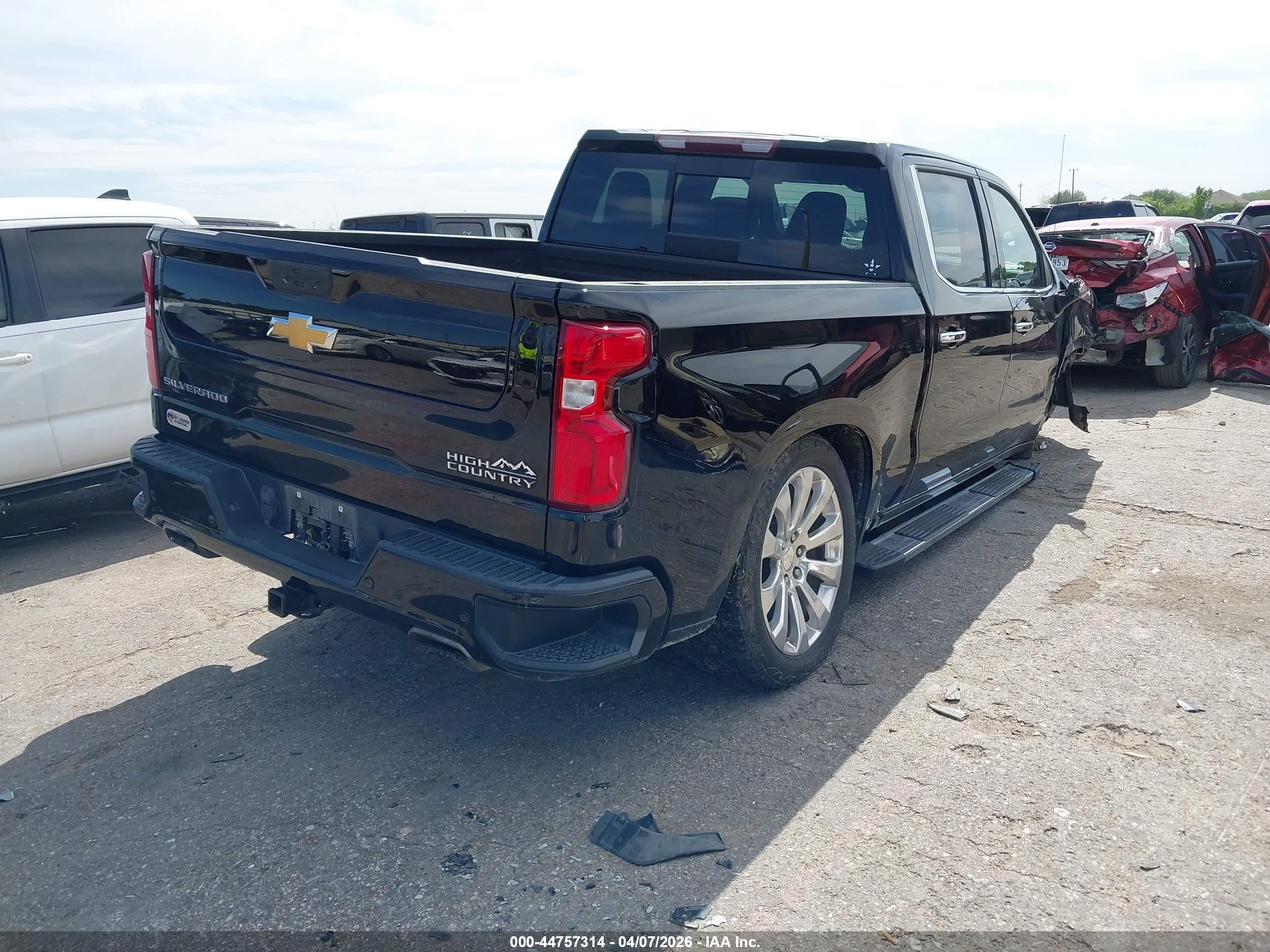 2022 Chevrolet Silverado 1500 Ltd 4wd  Short Bed High Country Black vin: 3GCUYHED9NG200138